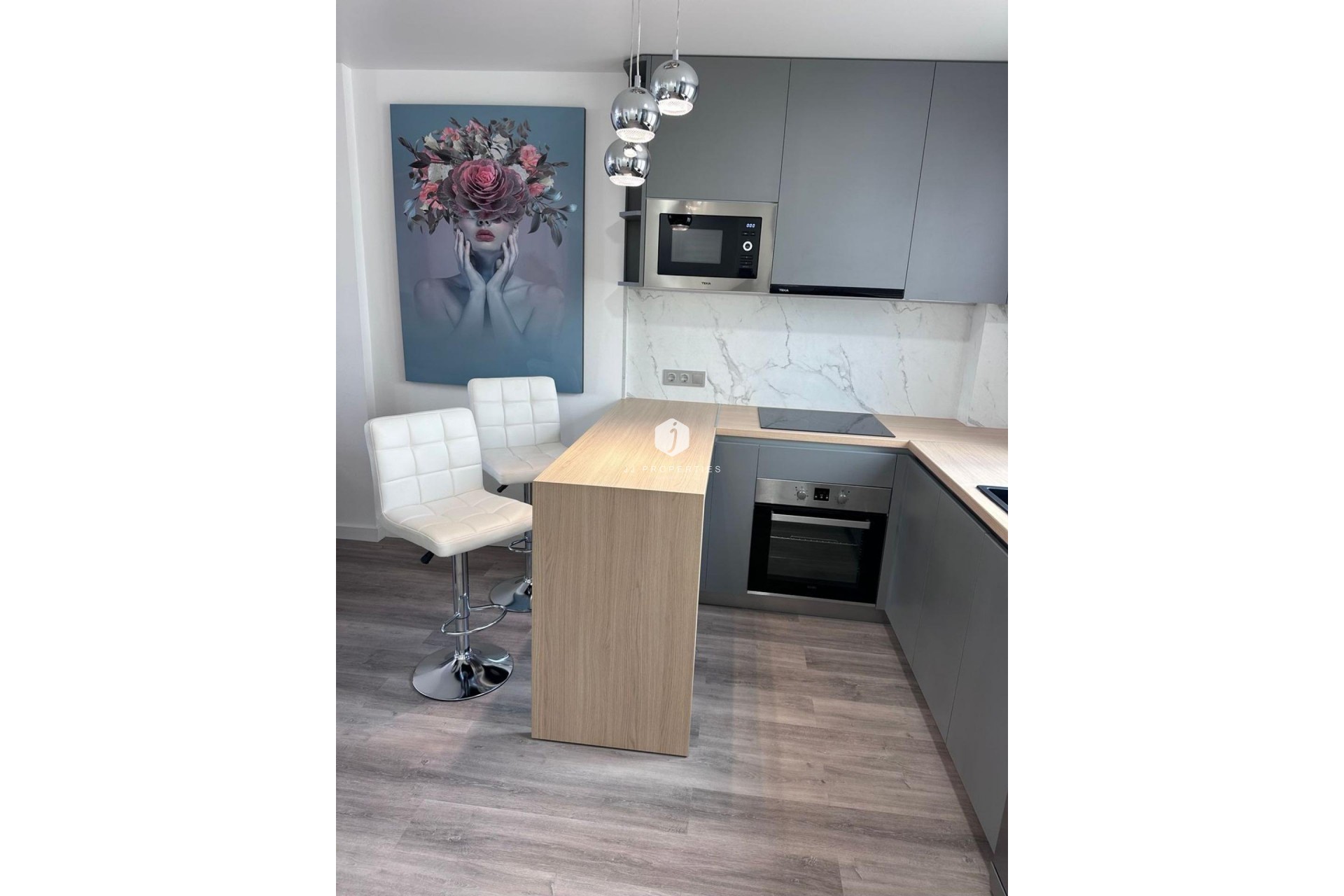 Segunda mano - Apartamento / piso -
Torrevieja - Estacion de autobuses