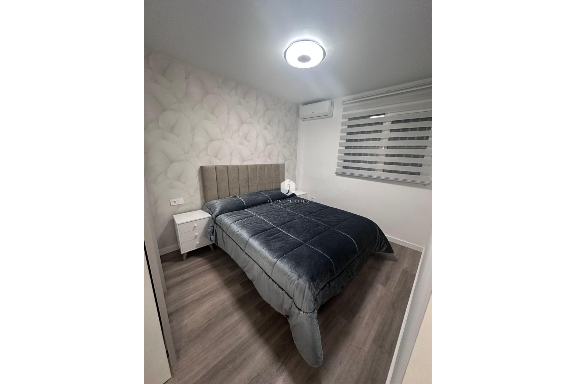 Segunda mano - Apartamento / piso -
Torrevieja - Estacion de autobuses