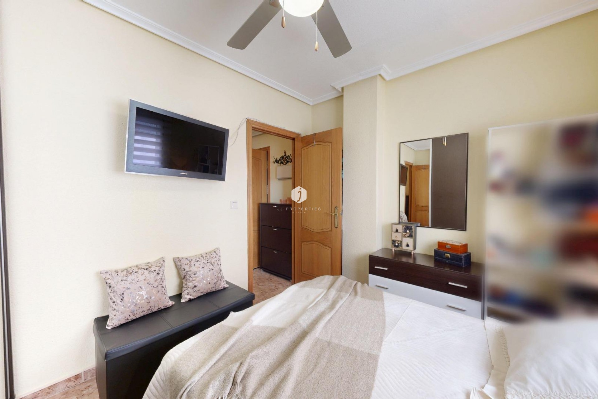 Segunda mano - Apartamento / piso -
Torrevieja - Estacion de autobuses