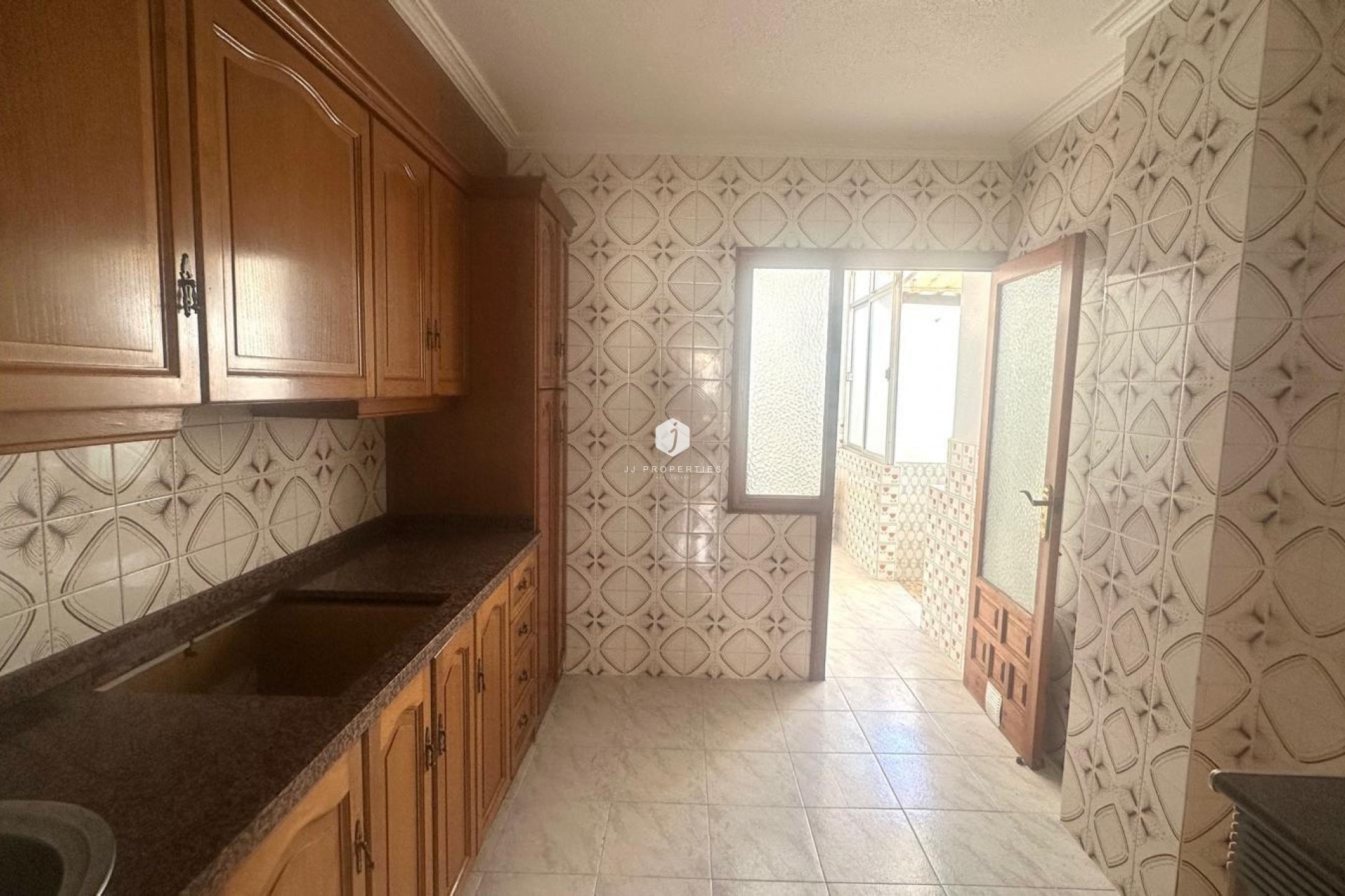 Segunda mano - Apartamento / piso -
Torrevieja - Estacion de autobuses