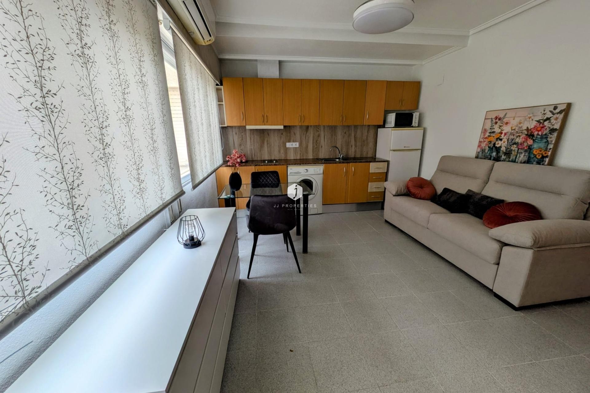 Segunda mano - Apartamento / piso -
Torrevieja - Estacion de autobuses