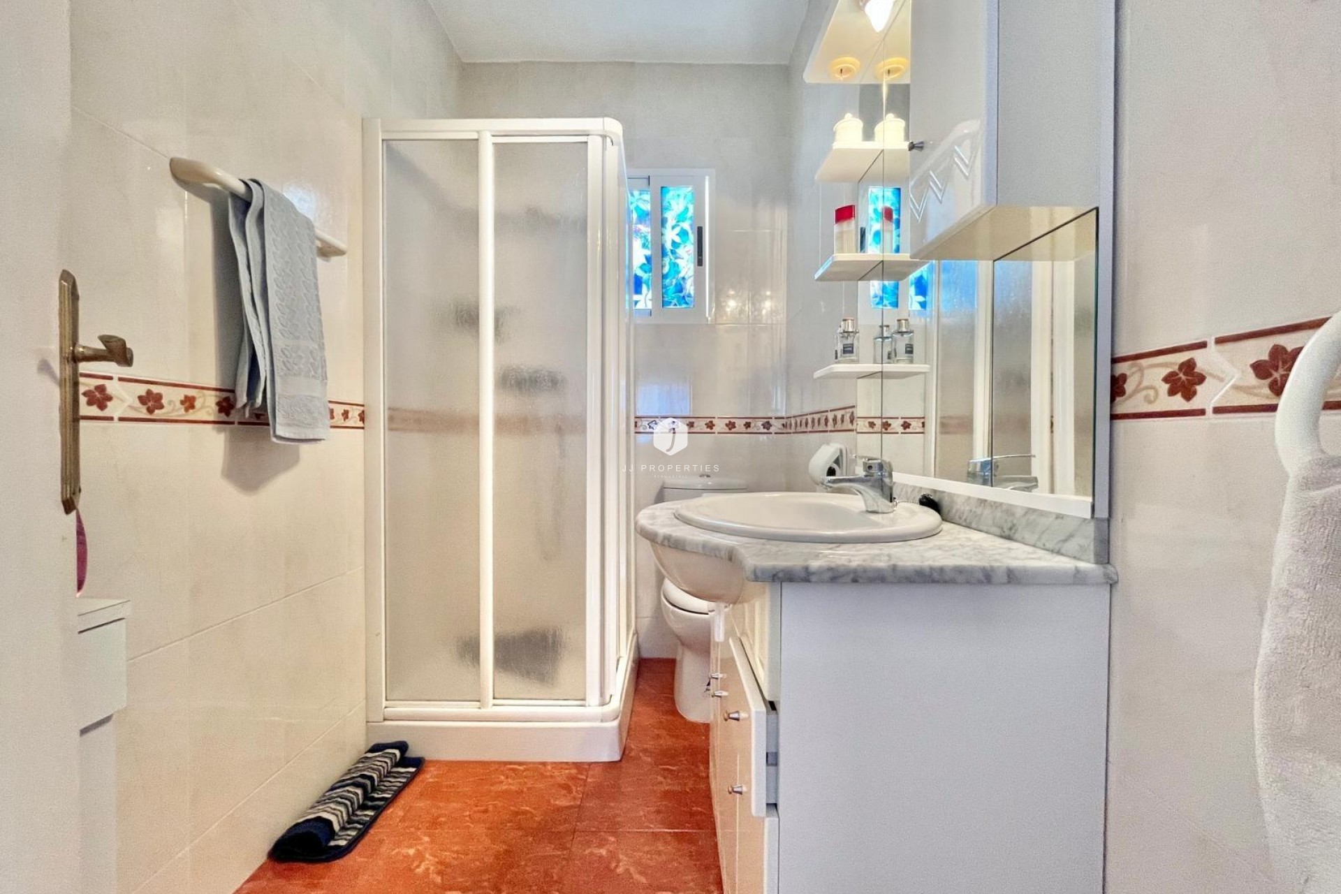 Segunda mano - Apartamento / piso -
Torrevieja - Estacion de autobuses