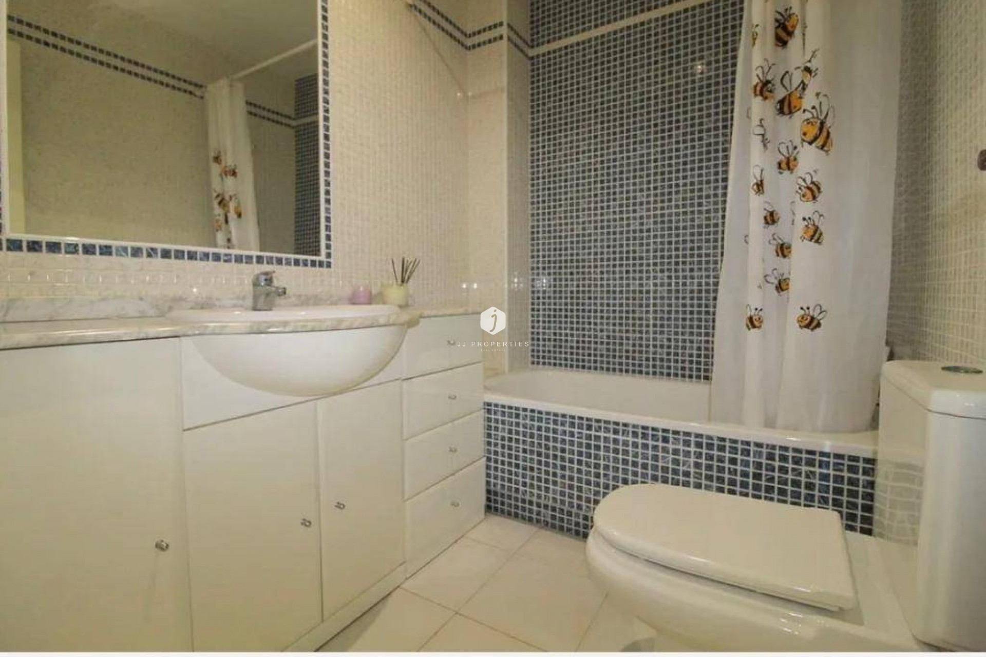 Segunda mano - Apartamento / piso -
Torrevieja - Estacion de autobuses