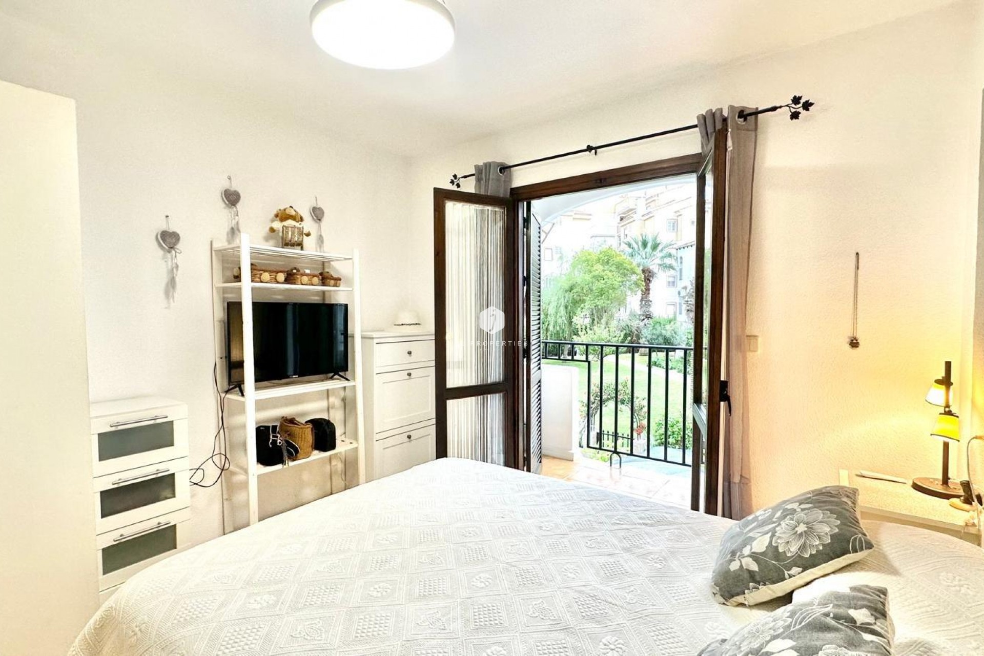 Segunda mano - Apartamento / piso -
Torrevieja - Estacion de autobuses