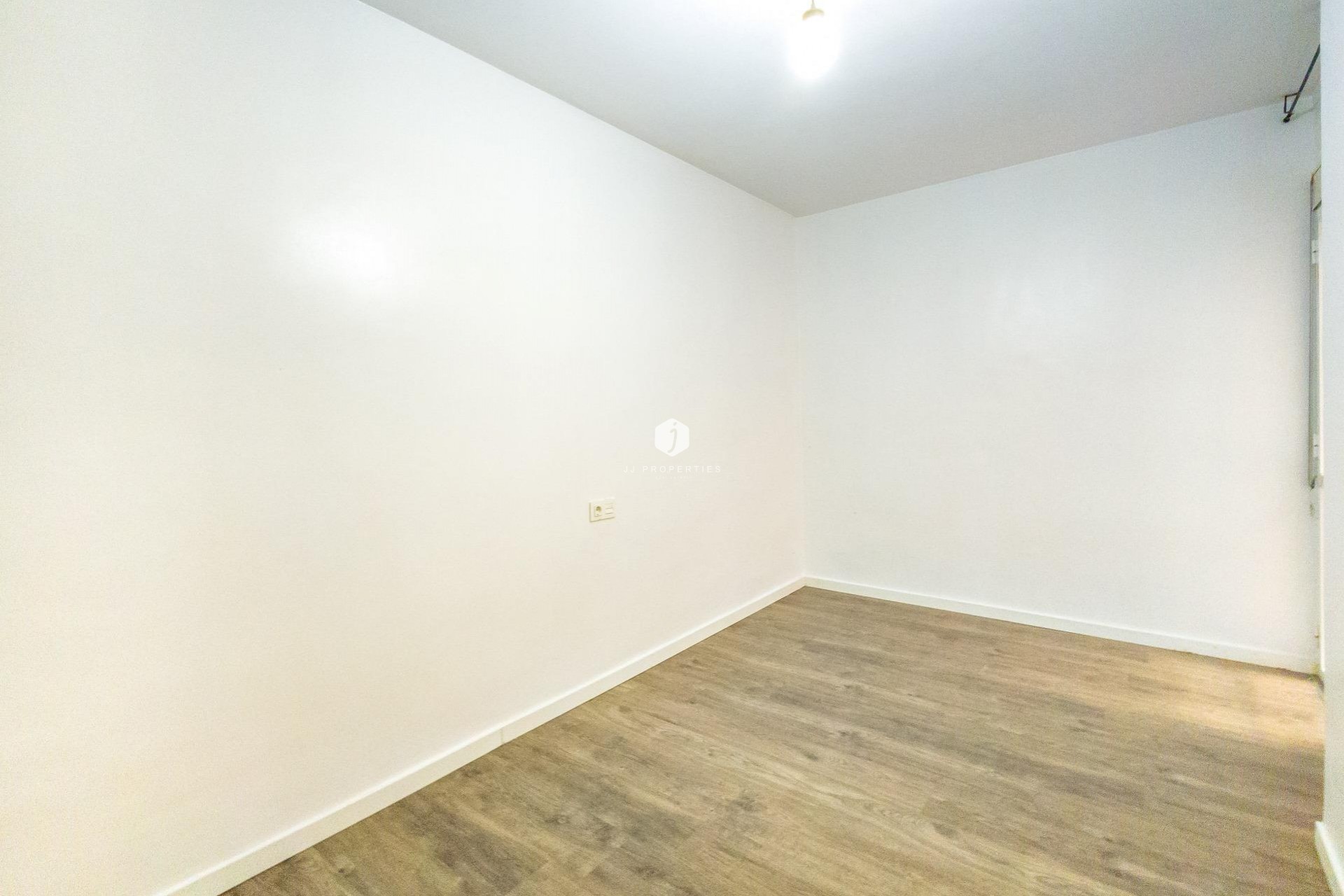 Segunda mano - Apartamento / piso -
Torrevieja - Estacion de autobuses