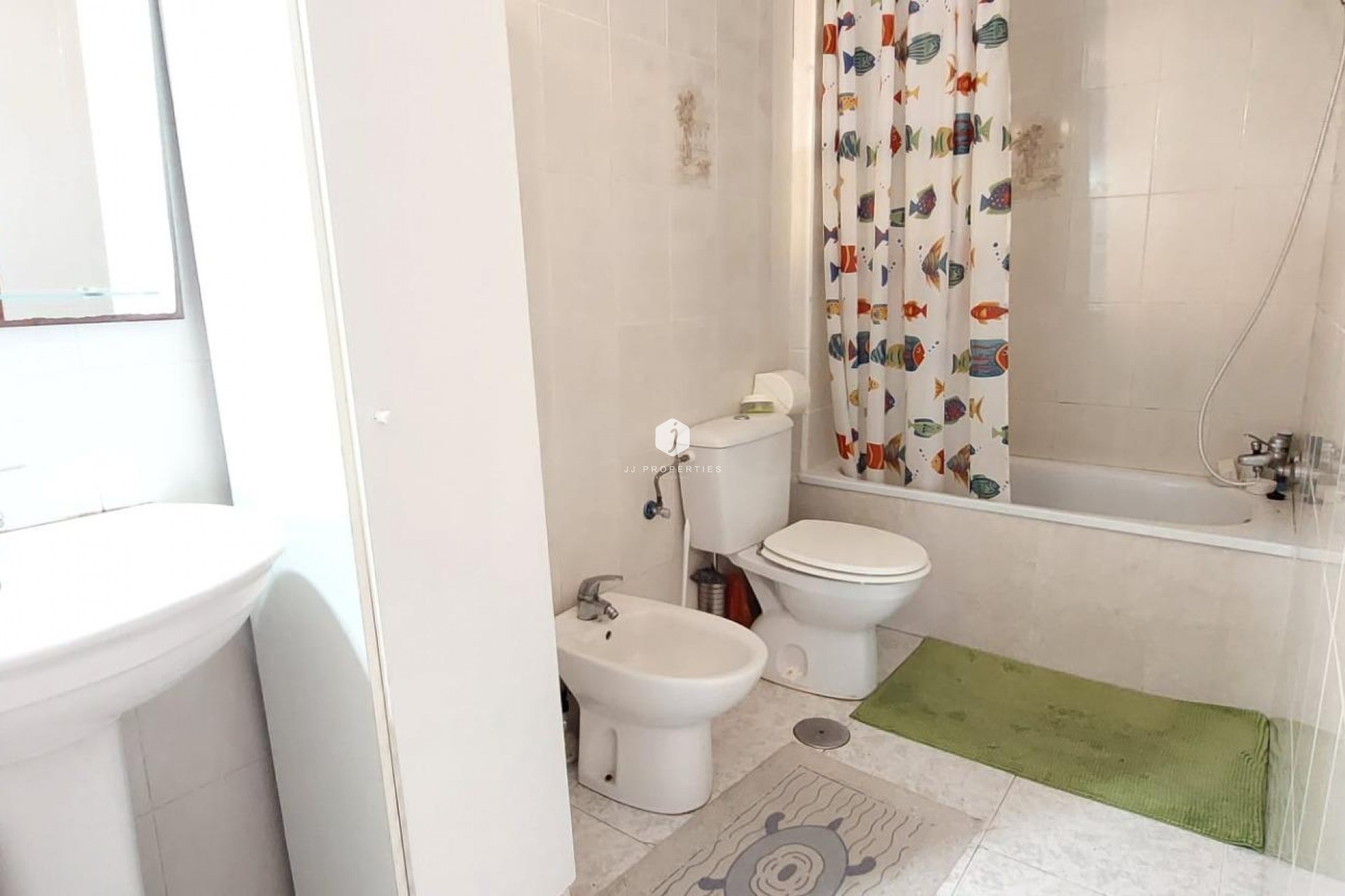 Segunda mano - Apartamento / piso -
Torrevieja - Estacion de autobuses