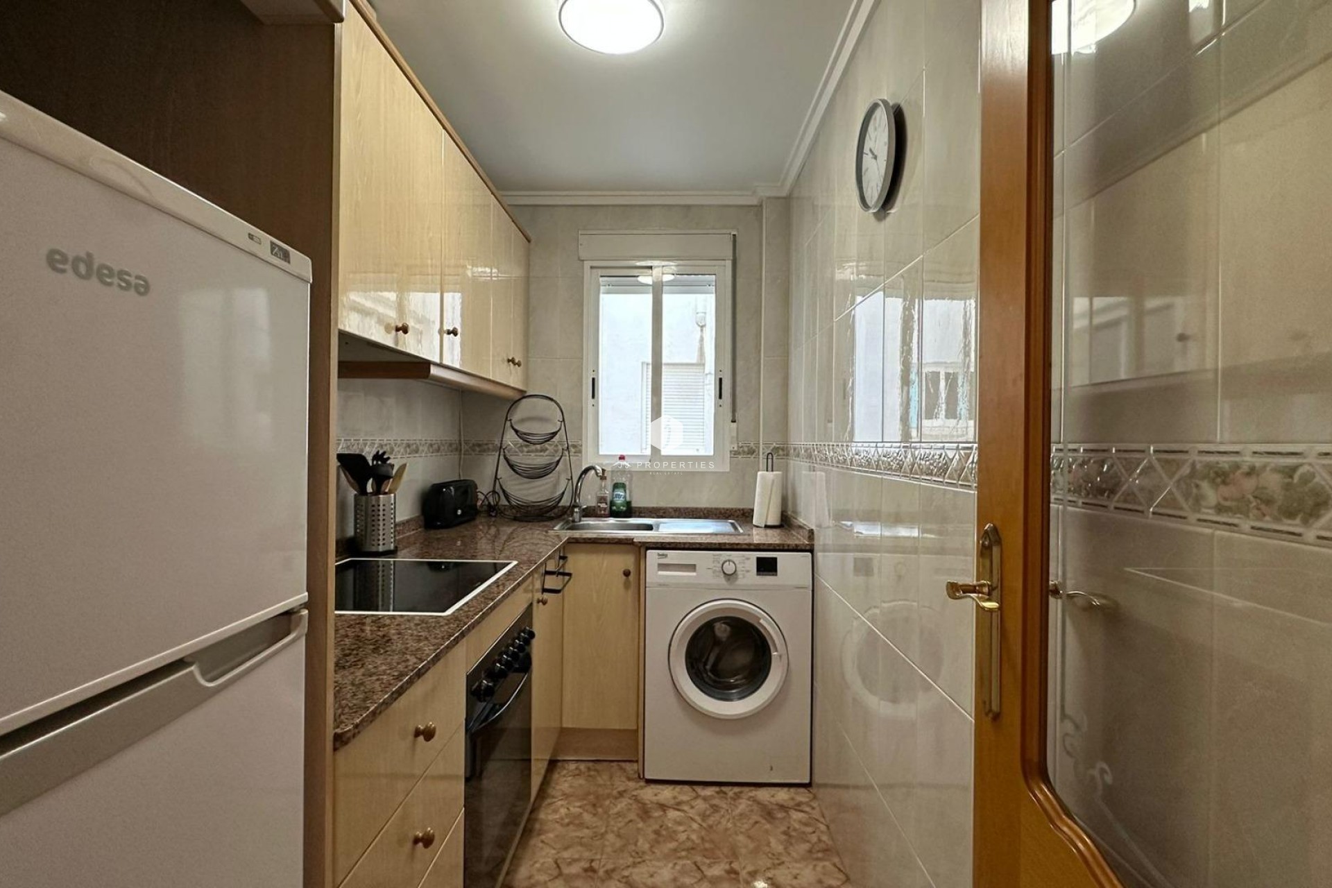 Segunda mano - Apartamento / piso -
Torrevieja - Estacion de autobuses