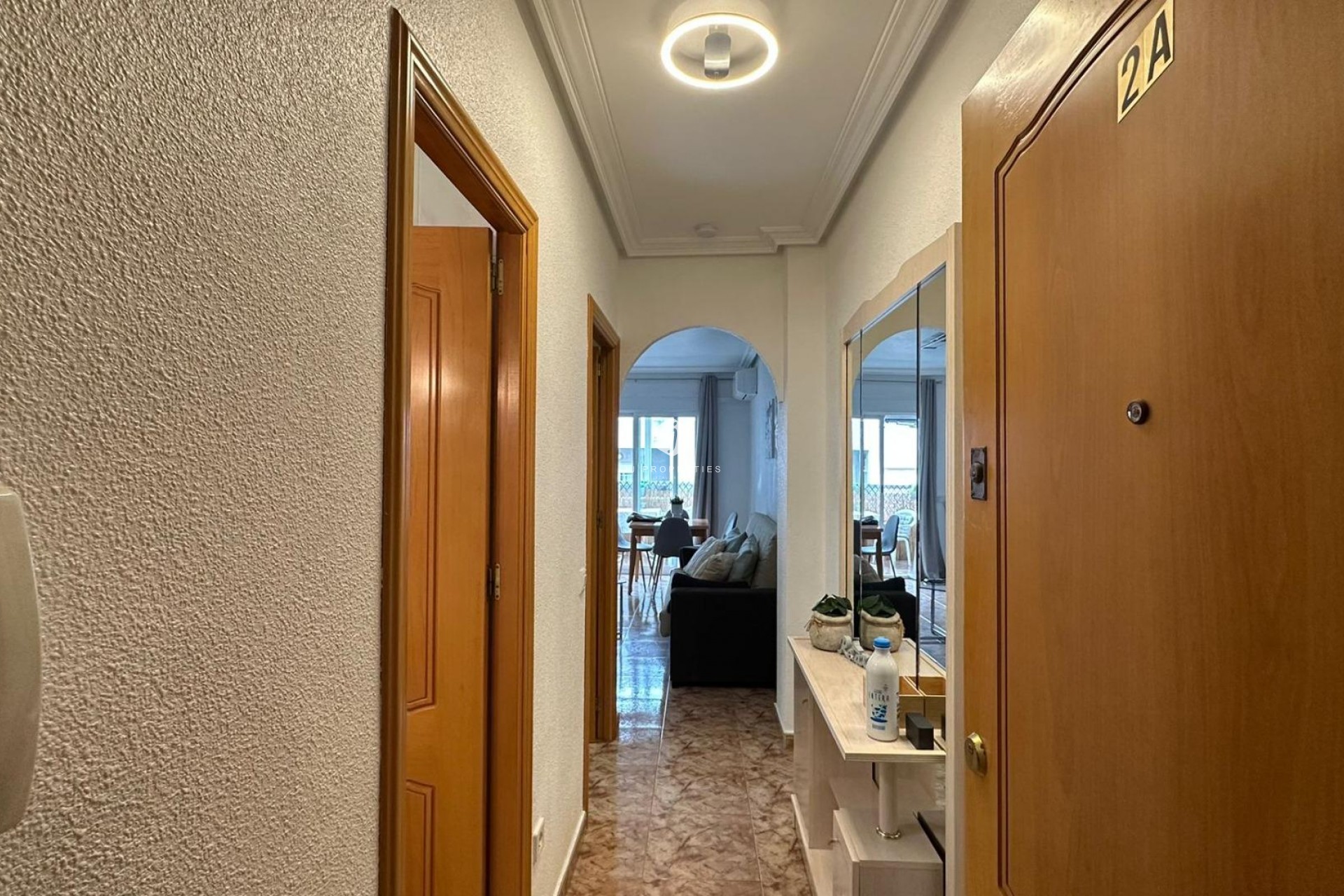 Segunda mano - Apartamento / piso -
Torrevieja - Estacion de autobuses