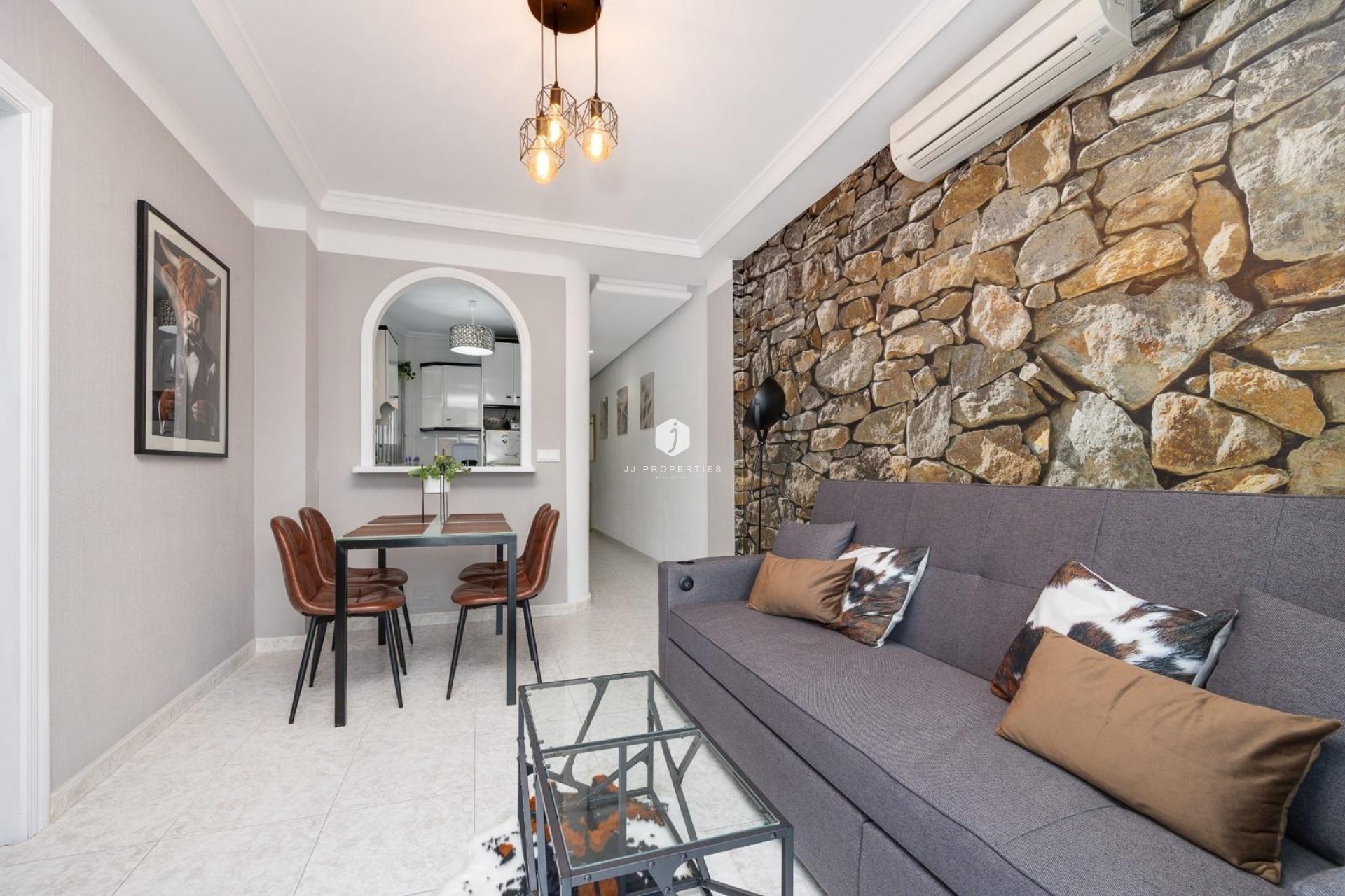 Segunda mano - Apartamento / piso -
Torrevieja - Estacion de autobuses