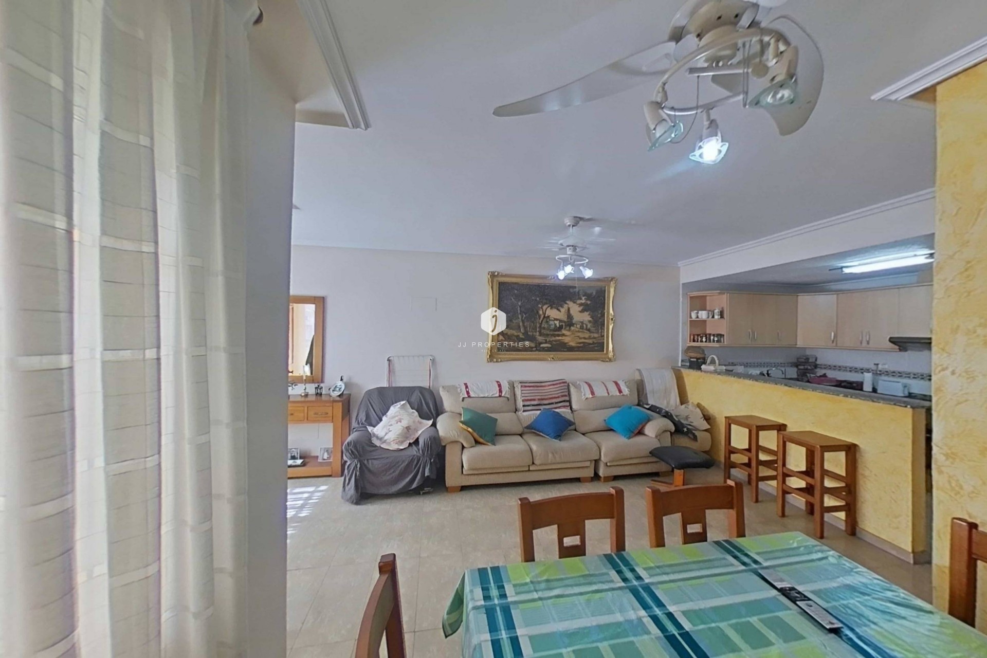 Segunda mano - Apartamento / piso -
Torrevieja - Estacion de autobuses