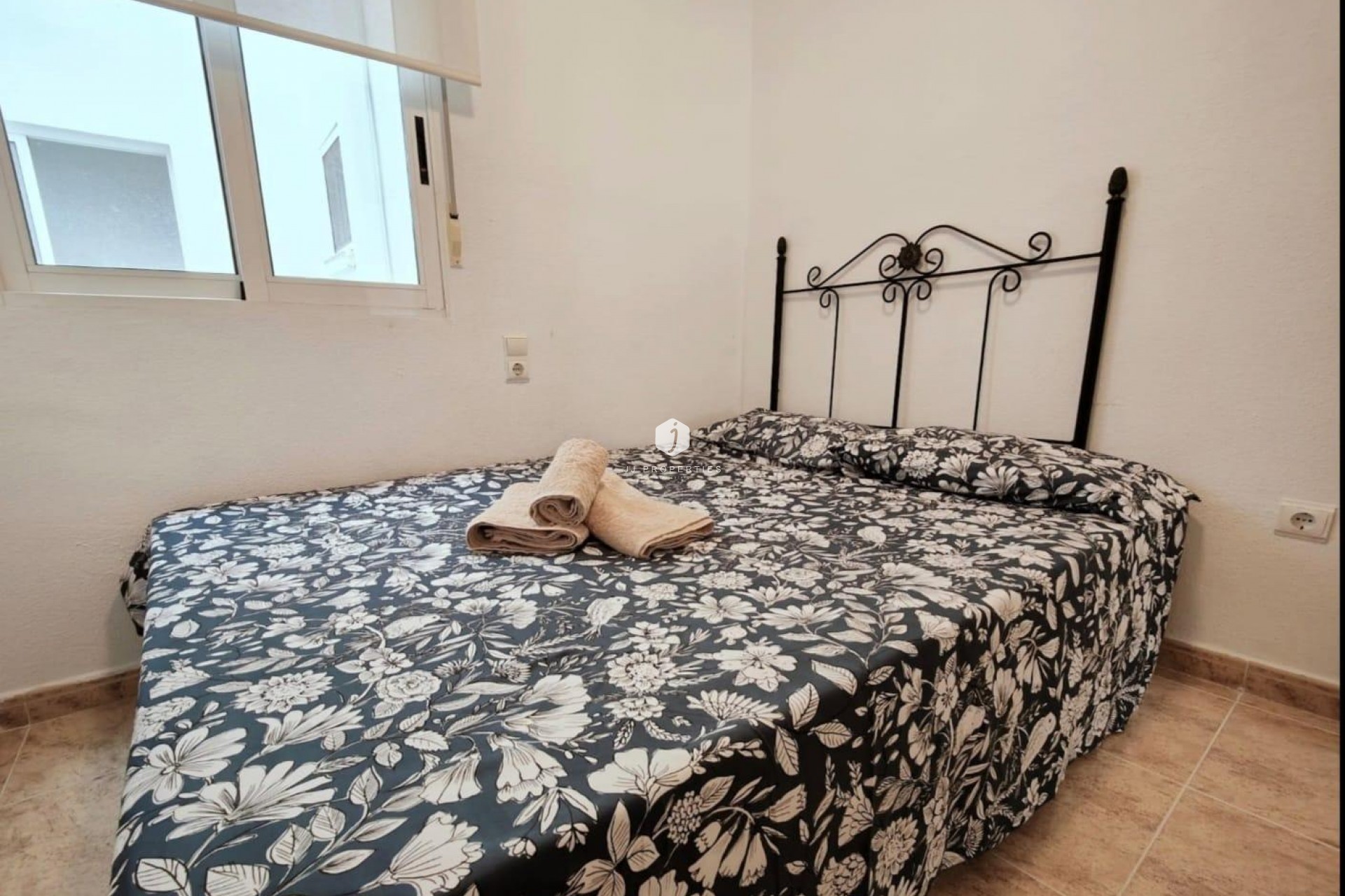 Segunda mano - Apartamento / piso -
Torrevieja - Estacion de autobuses