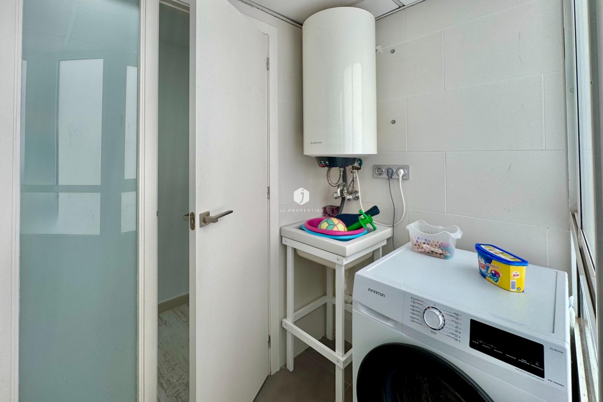 Segunda mano - Apartamento / piso -
Torrevieja - Estacion de autobuses