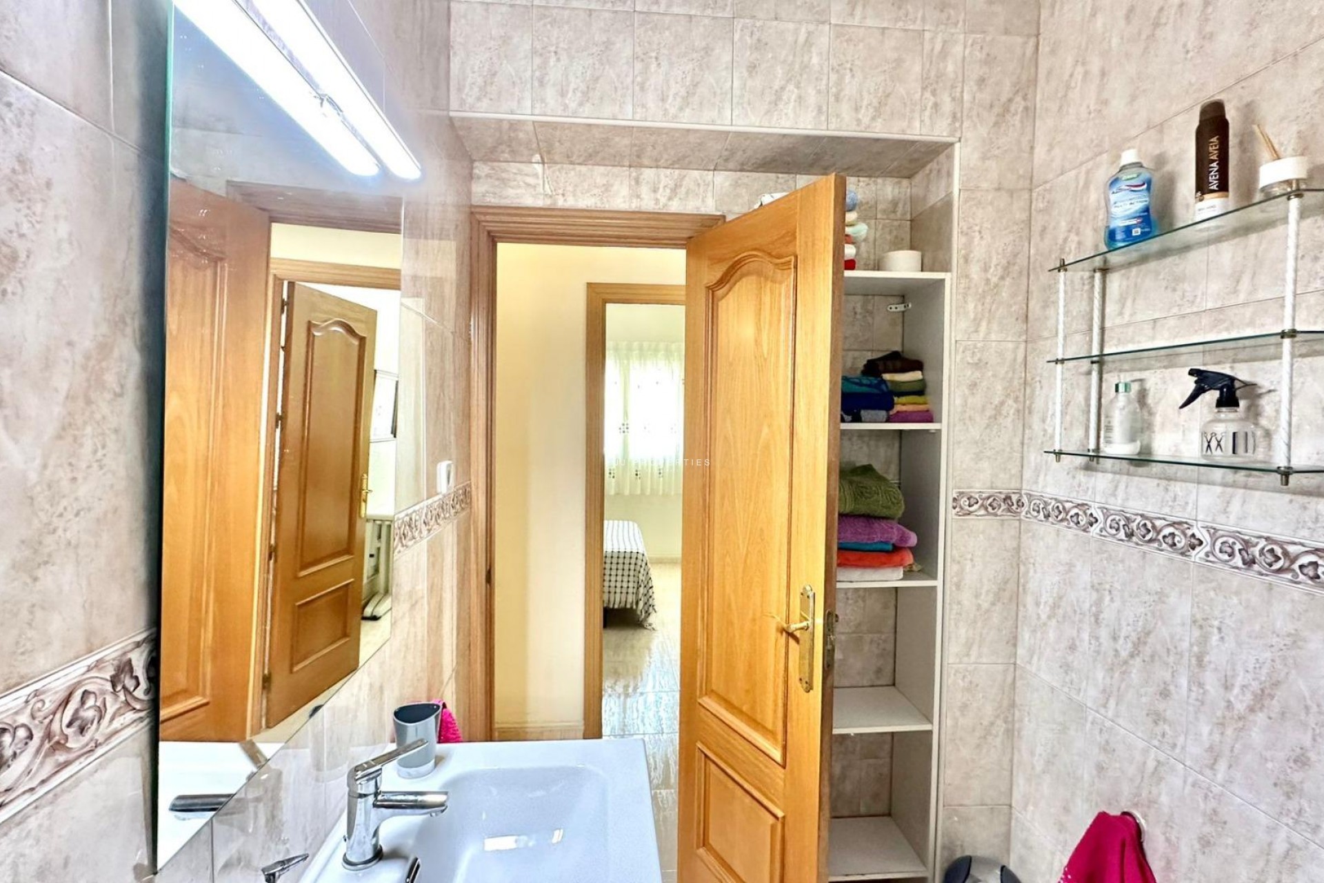 Segunda mano - Apartamento / piso -
Torrevieja - Estacion de autobuses