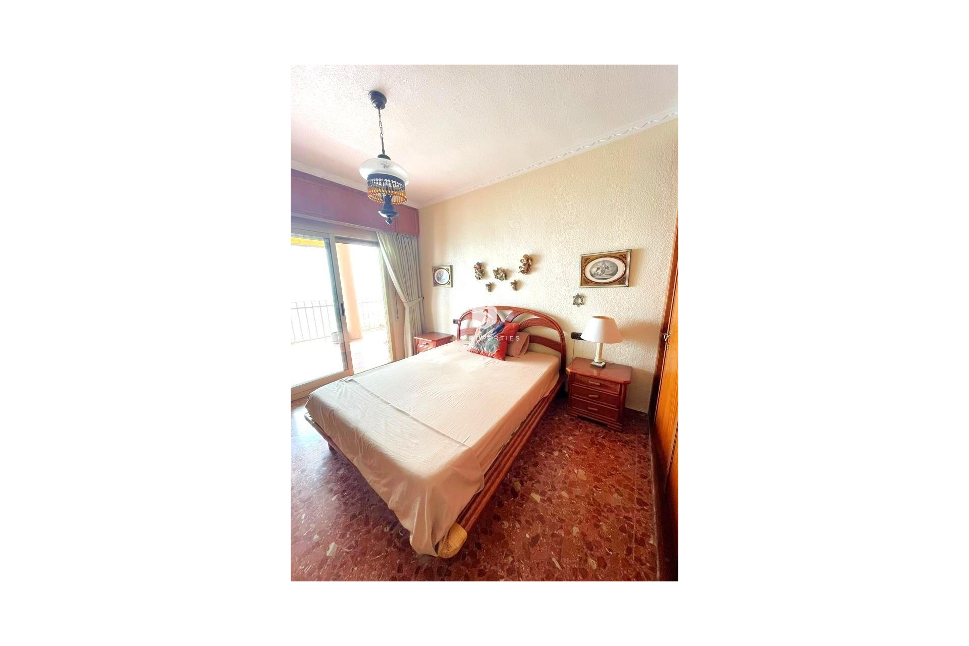 Segunda mano - Apartamento / piso -
Torrevieja - Estacion de autobuses