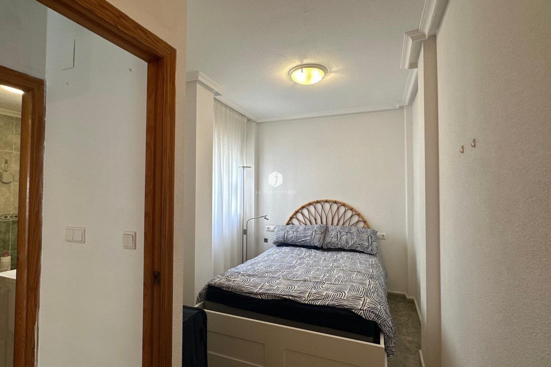 Segunda mano - Apartamento / piso -
Torrevieja - Estacion de autobuses