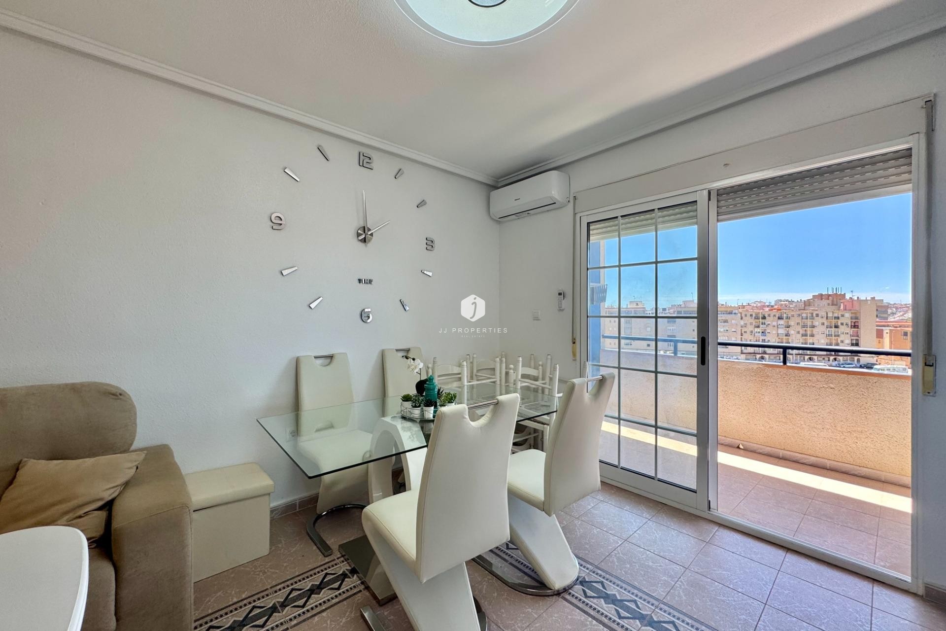 Segunda mano - Apartamento / piso -
Torrevieja - Gaspar Perrelló