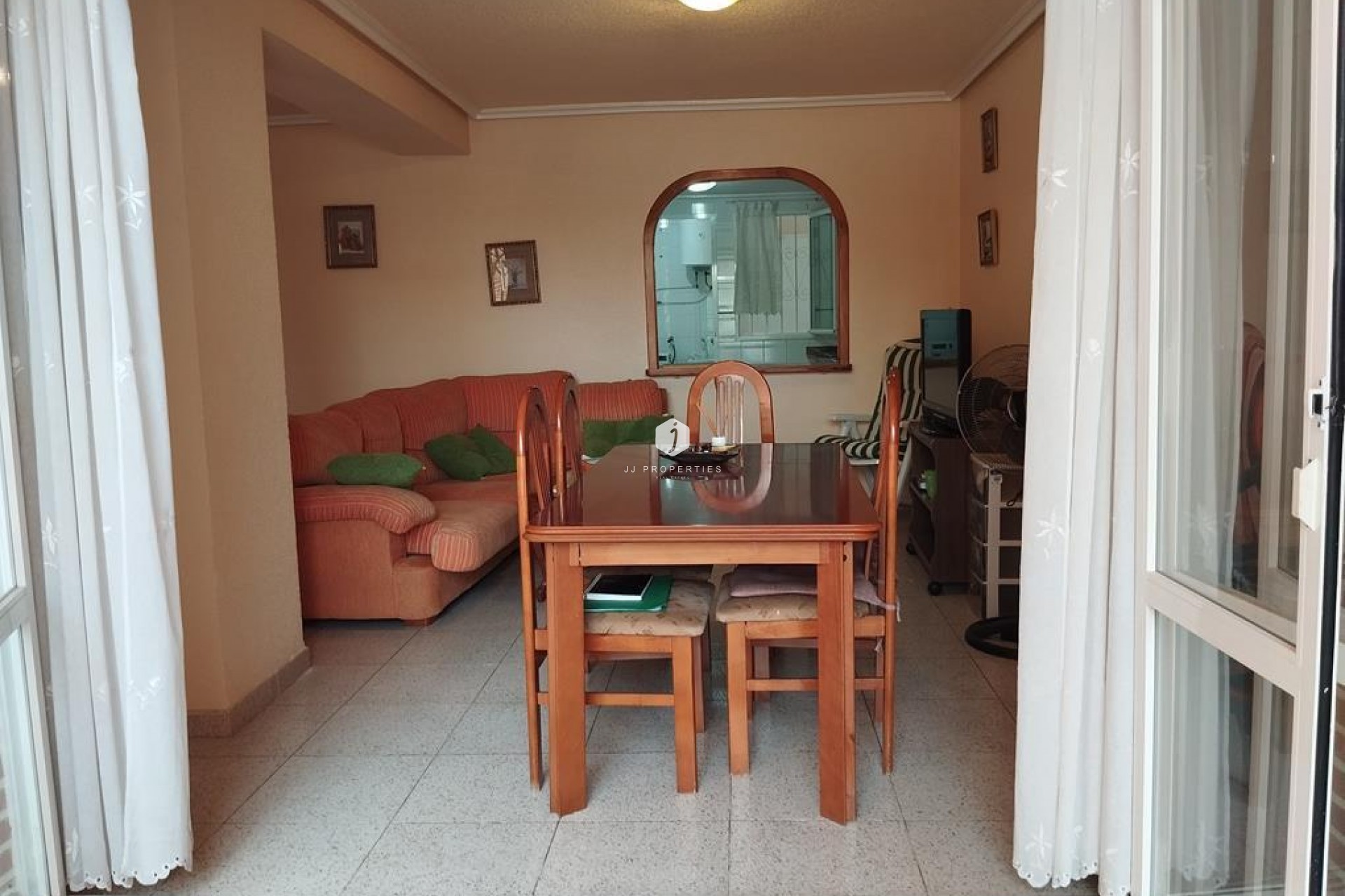 Segunda mano - Apartamento / piso -
Torrevieja - HABANERAS PLAZA SANTA MARIA