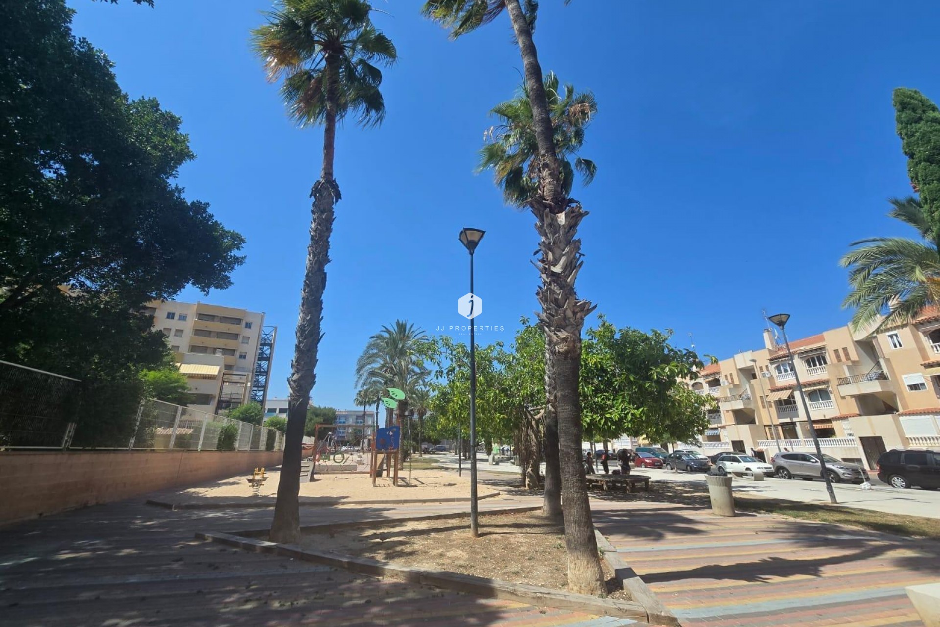Segunda mano - Apartamento / piso -
Torrevieja - Habaneras