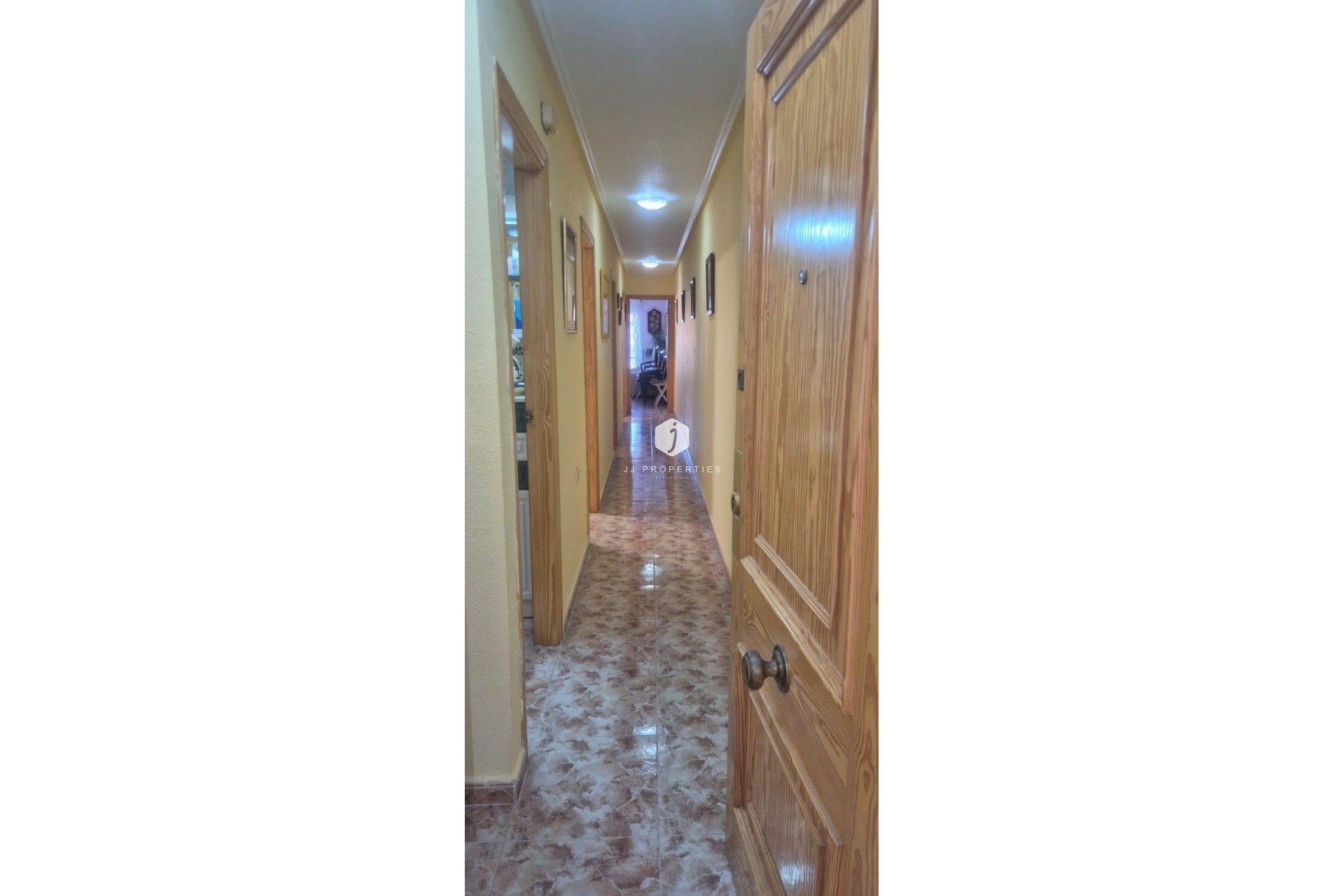 Segunda mano - Apartamento / piso -
Torrevieja - La Mata Pueblo