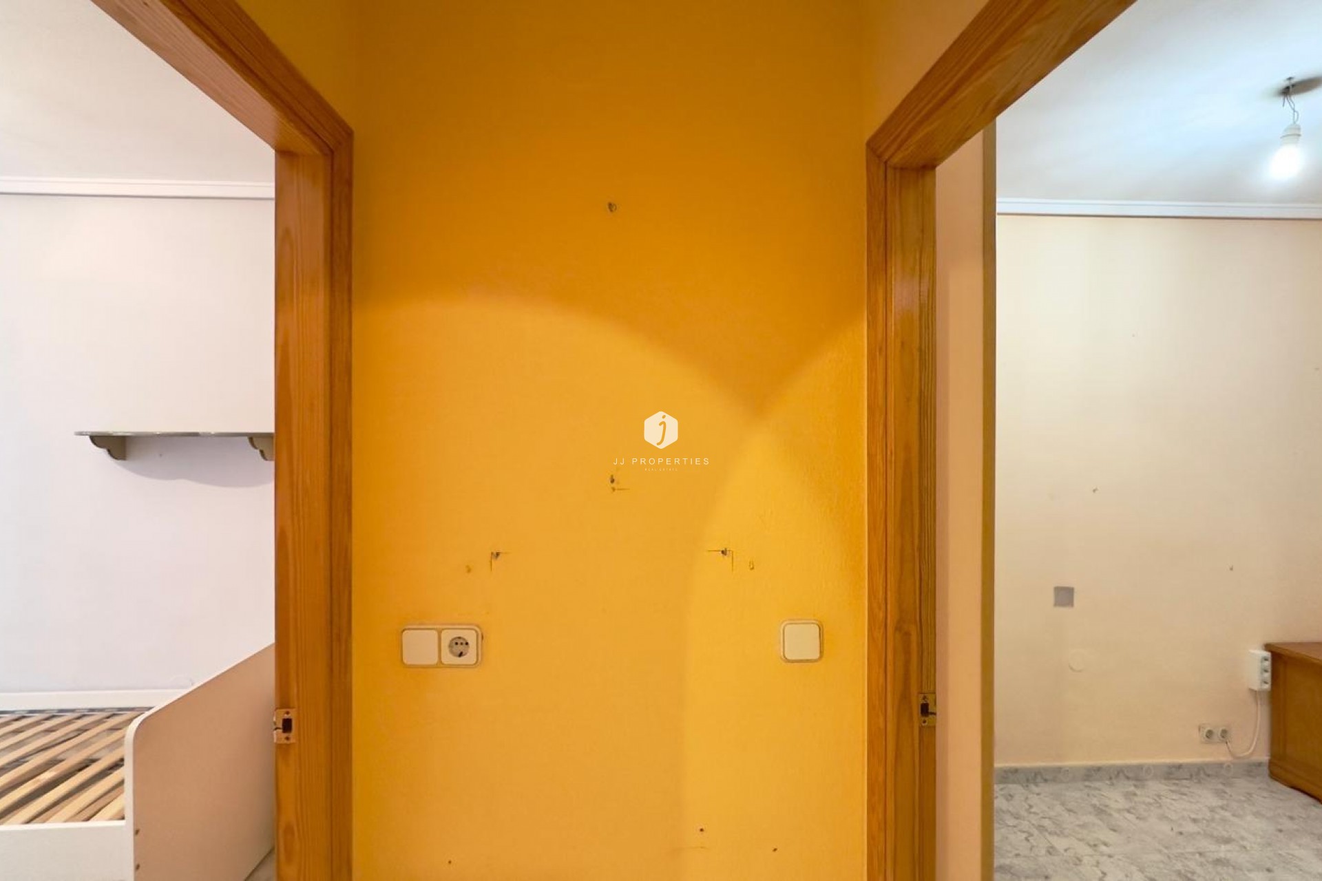 Segunda mano - Apartamento / piso -
Torrevieja - La Mata Pueblo