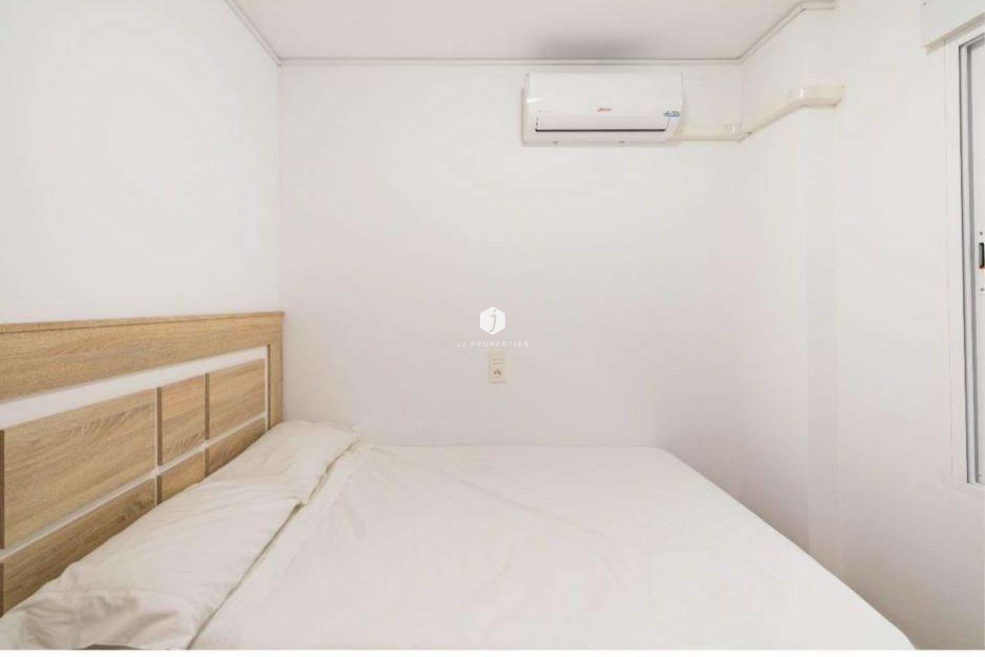 Segunda mano - Apartamento / piso -
Torrevieja - La Mata Pueblo