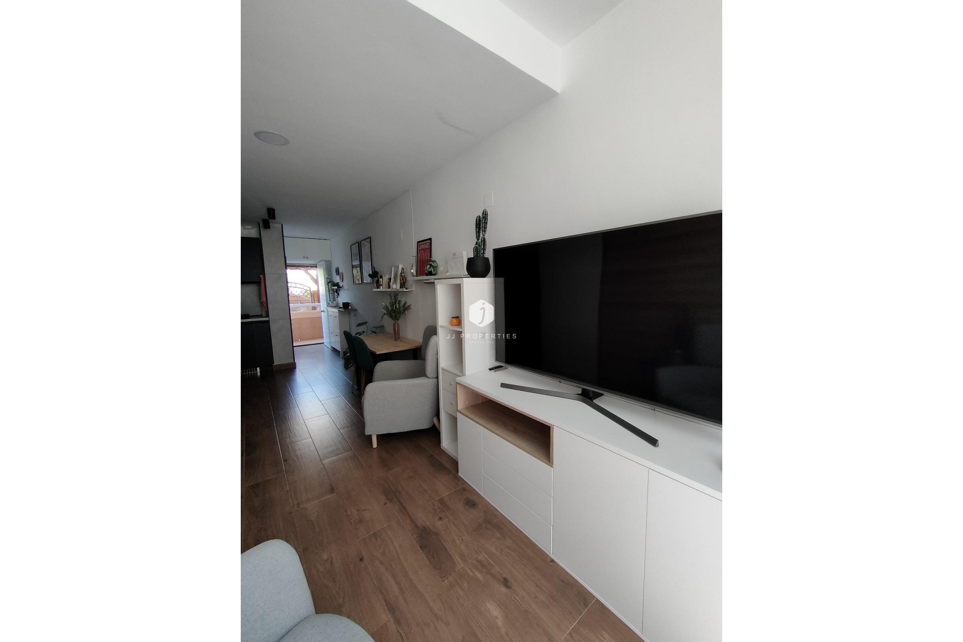 Segunda mano - Apartamento / piso -
Torrevieja - La Mata