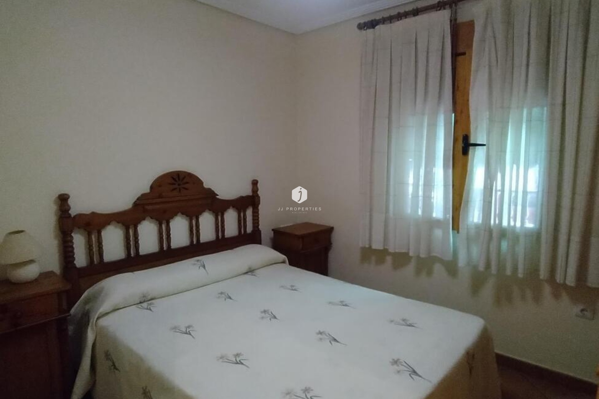 Segunda mano - Apartamento / piso -
Torrevieja - La Mata