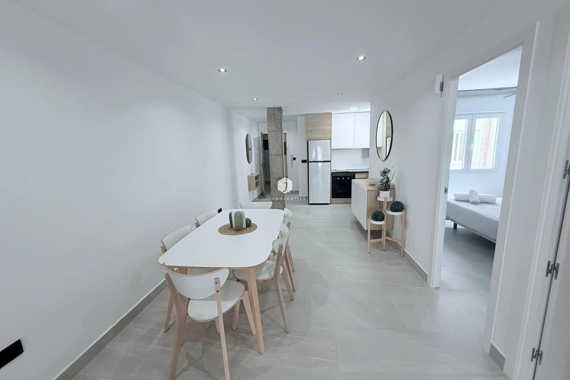 Segunda mano - Apartamento / piso -
Torrevieja - La Mata