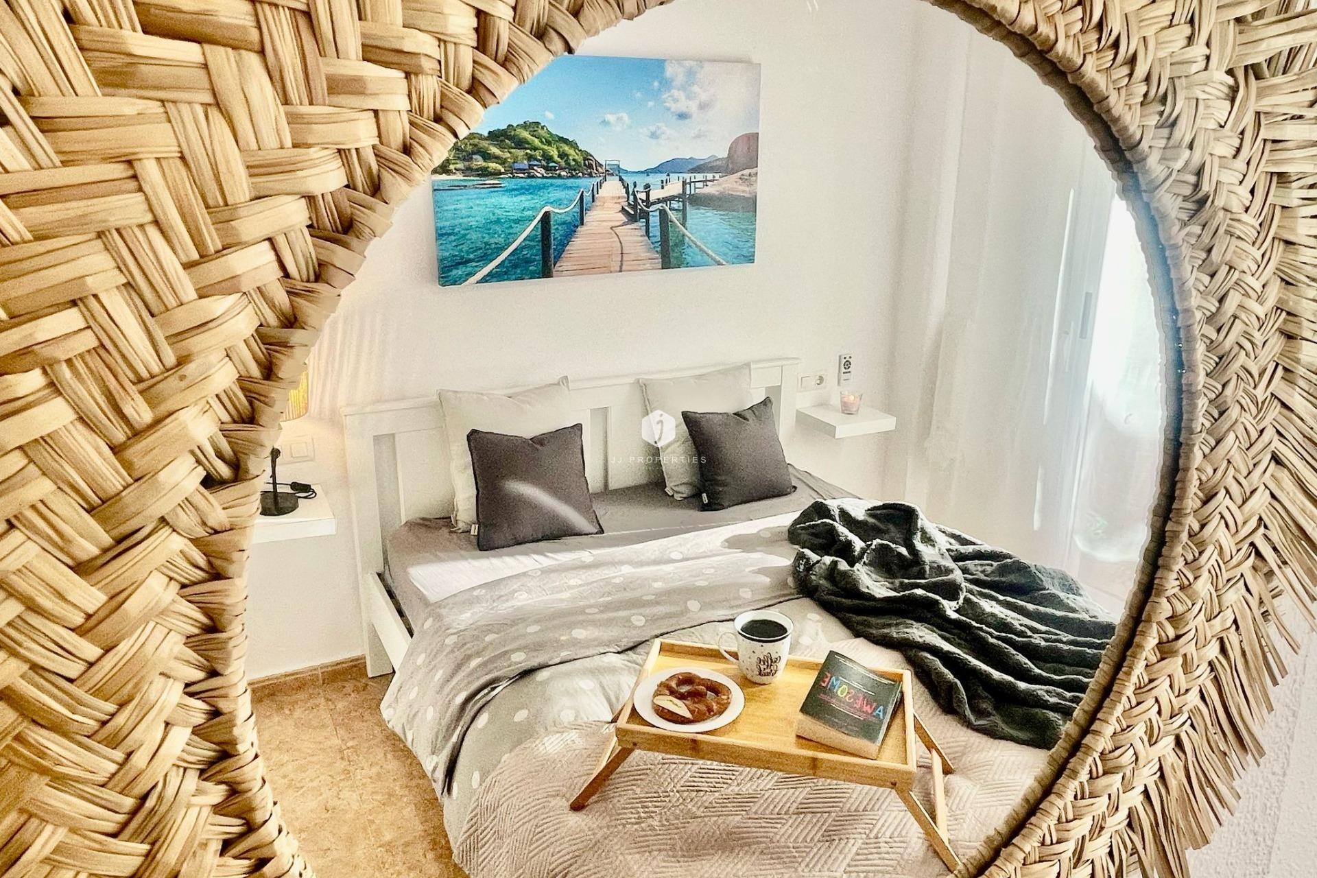 Segunda mano - Apartamento / piso -
Torrevieja - La Mata