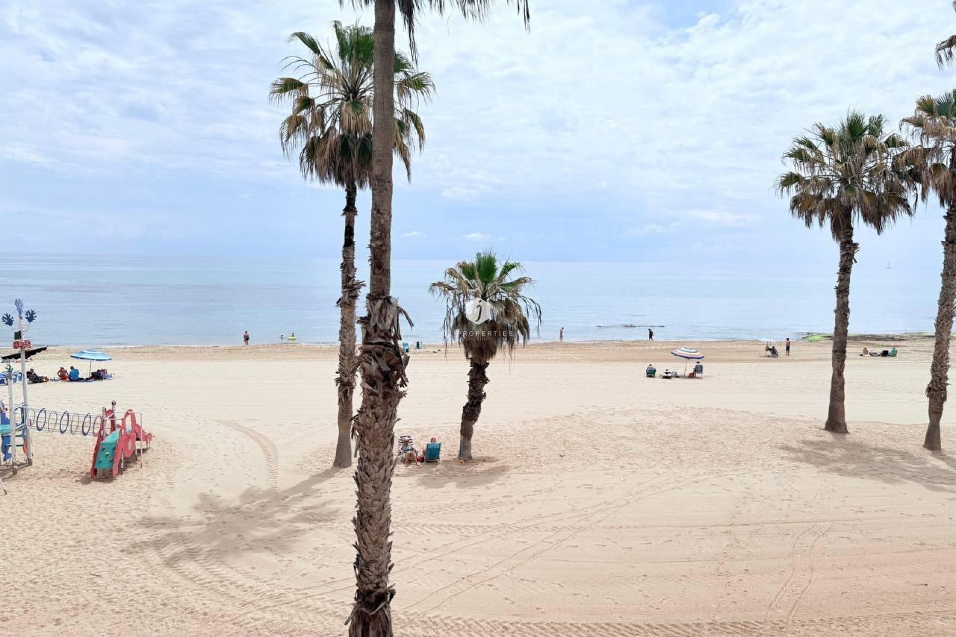 Segunda mano - Apartamento / piso -
Torrevieja - La Mata