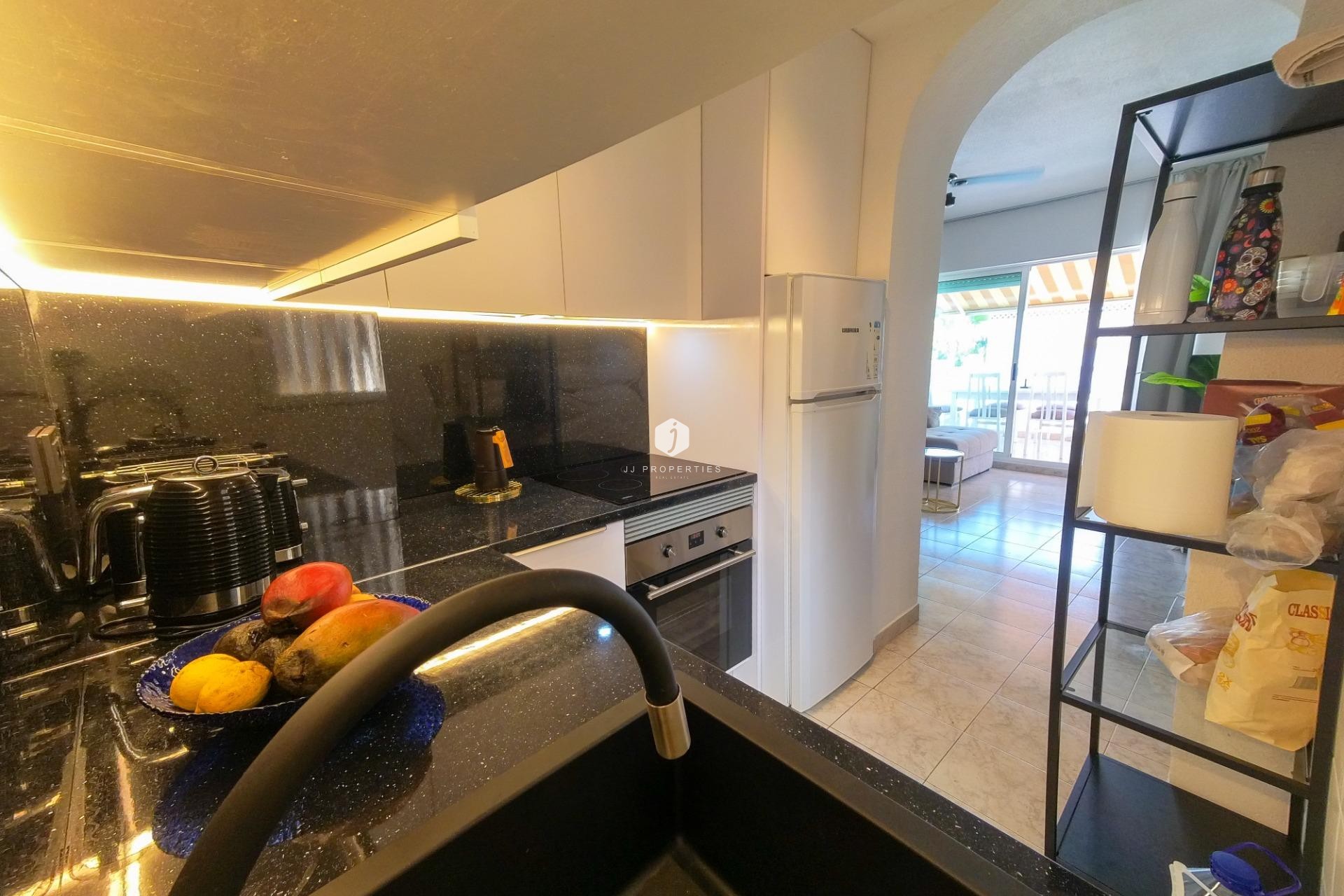 Segunda mano - Apartamento / piso -
Torrevieja - La Mata