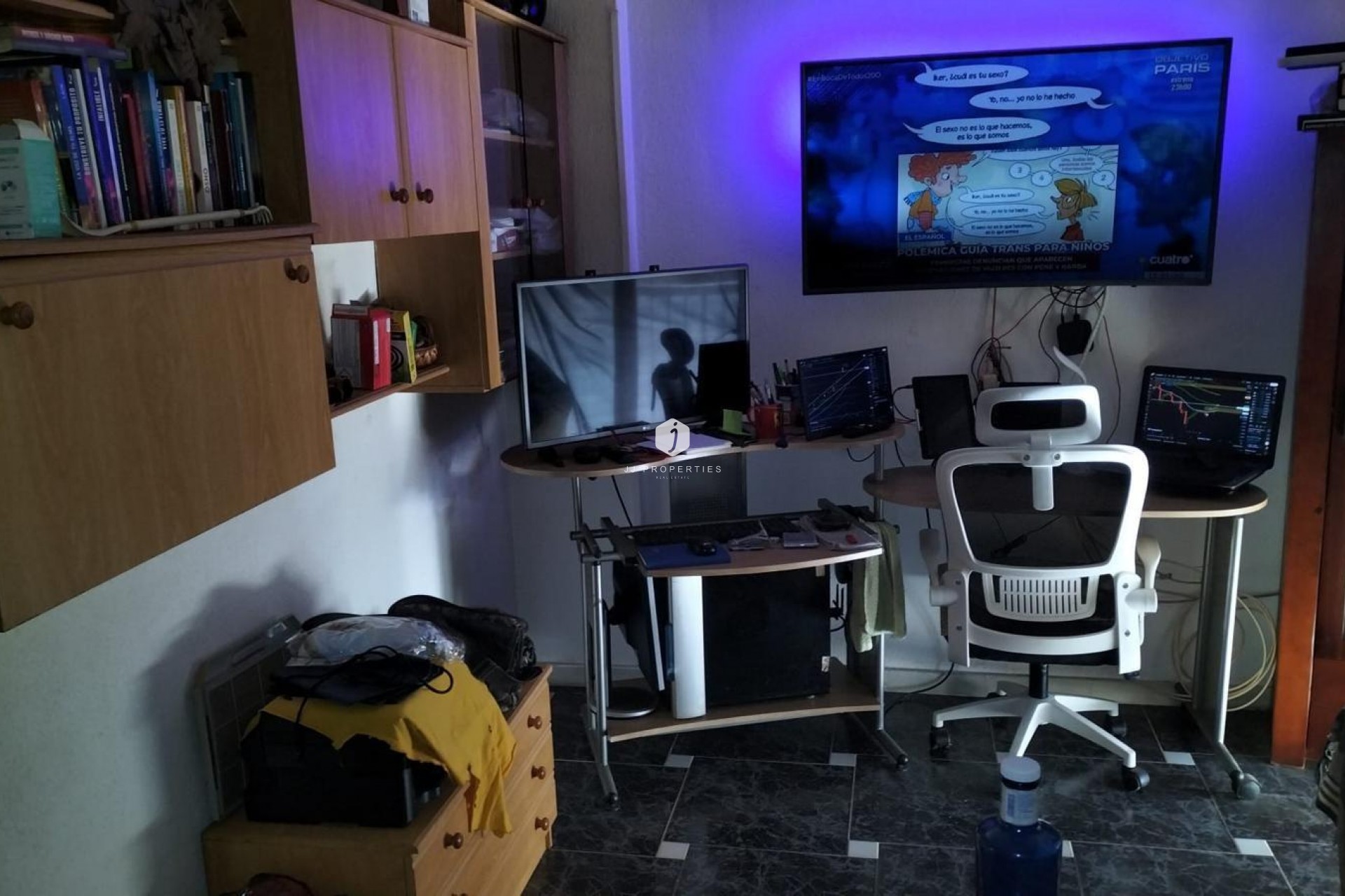 Segunda mano - Apartamento / piso -
Torrevieja - La Mata