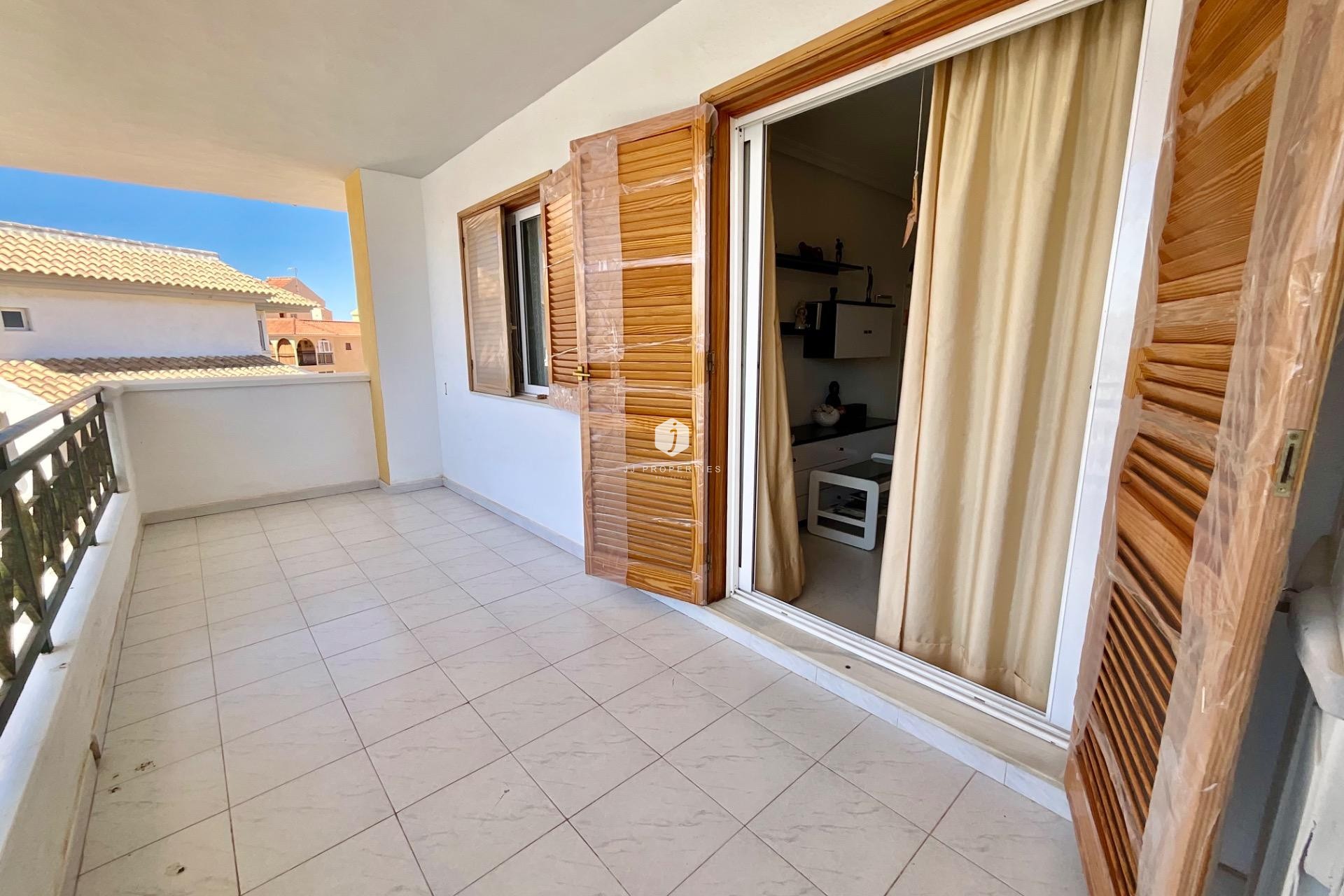 Segunda mano - Apartamento / piso -
Torrevieja - La Mata