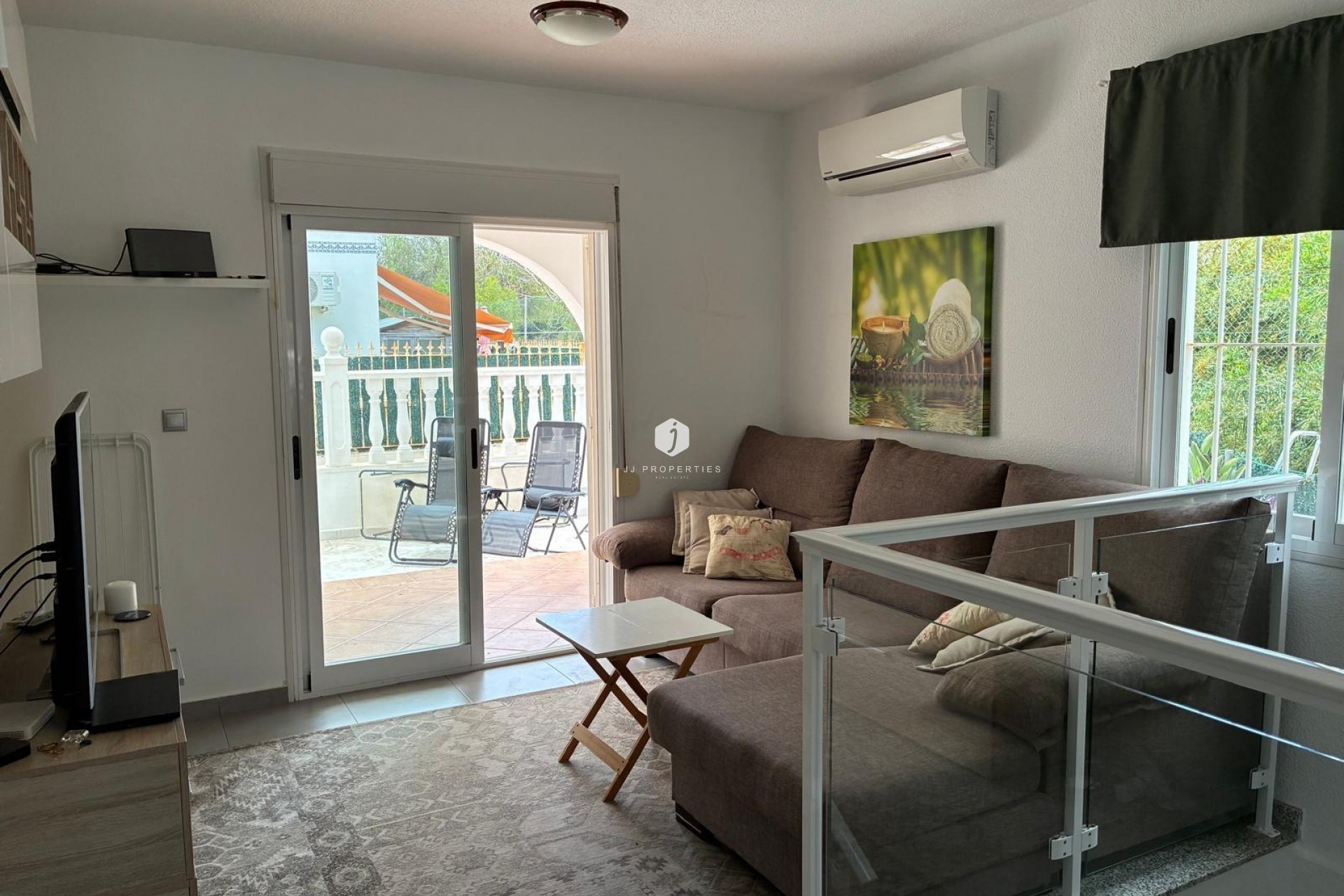 Segunda mano - Apartamento / piso -
Torrevieja - La Mata