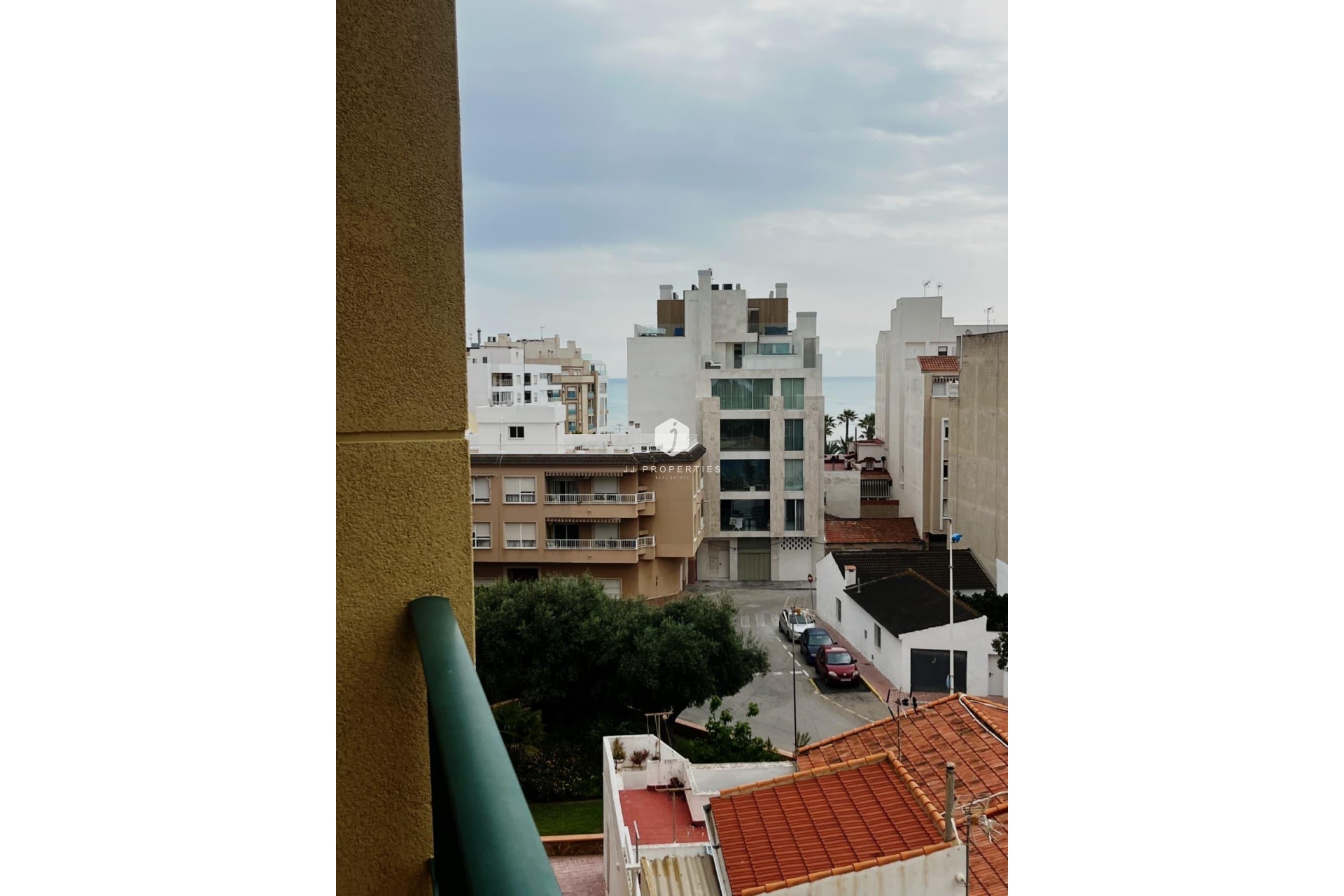 Segunda mano - Apartamento / piso -
Torrevieja - La Mata