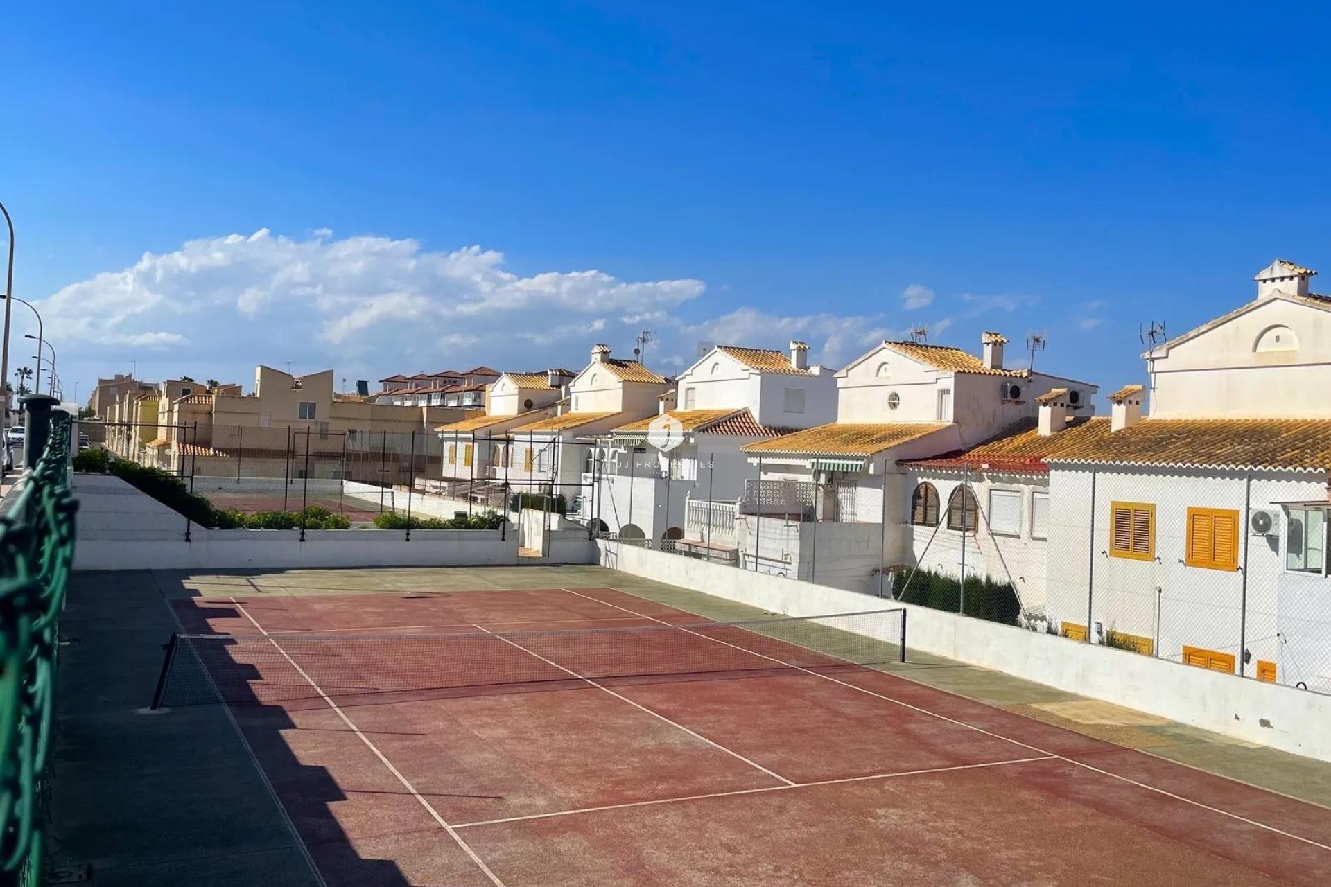 Segunda mano - Apartamento / piso -
Torrevieja - La Mata