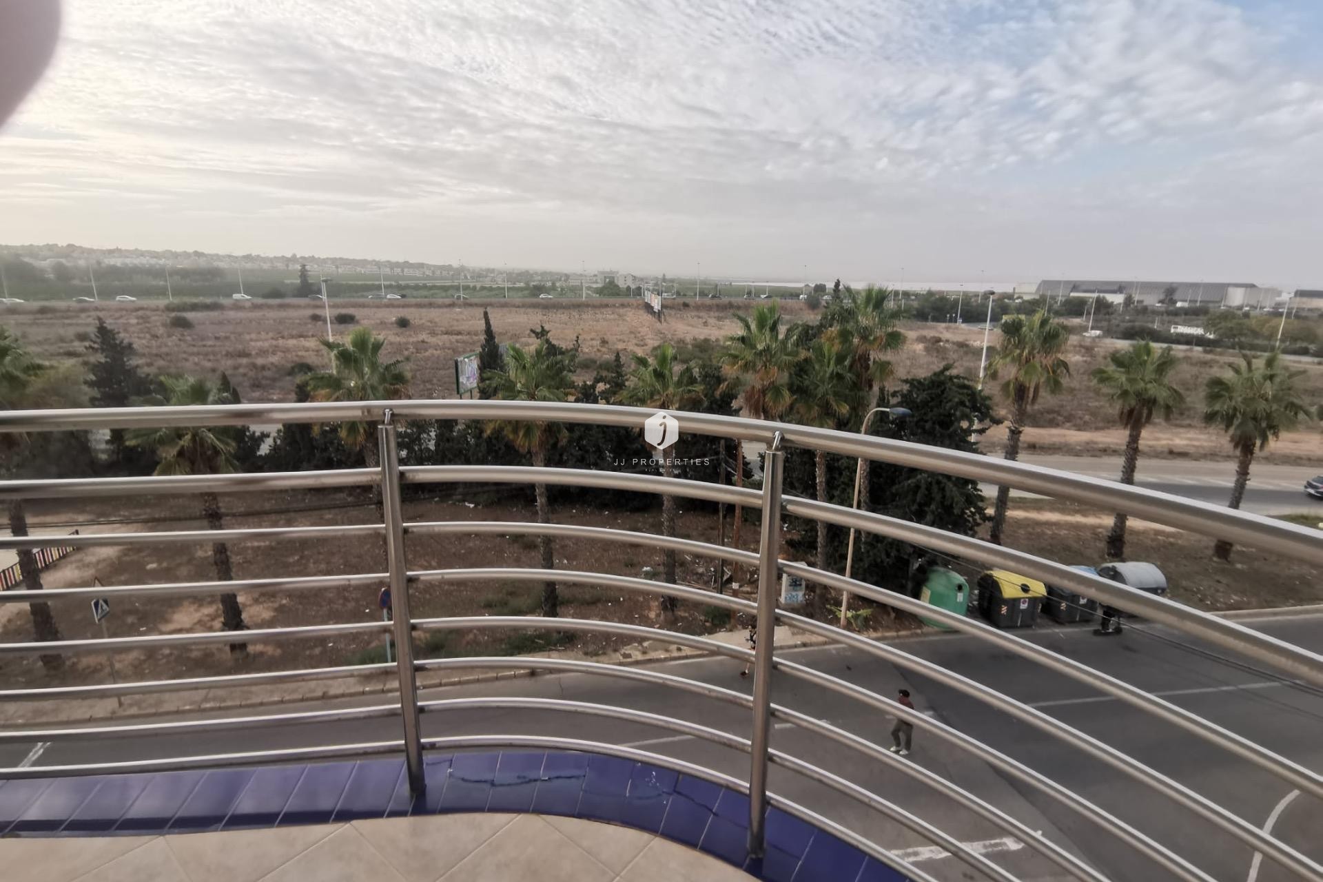 Segunda mano - Apartamento / piso -
Torrevieja - La veleta