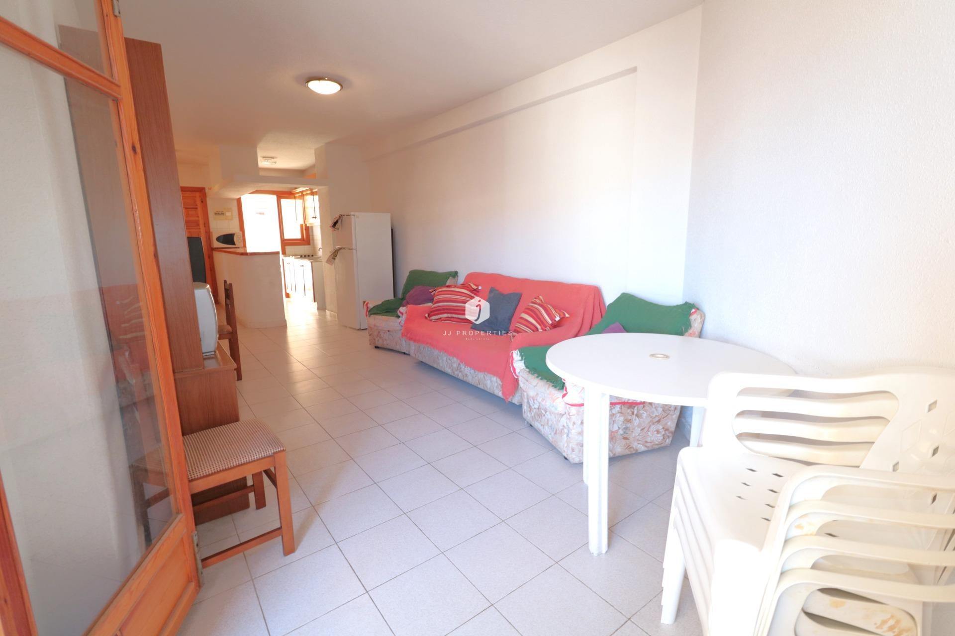 Segunda mano - Apartamento / piso -
Torrevieja - La veleta
