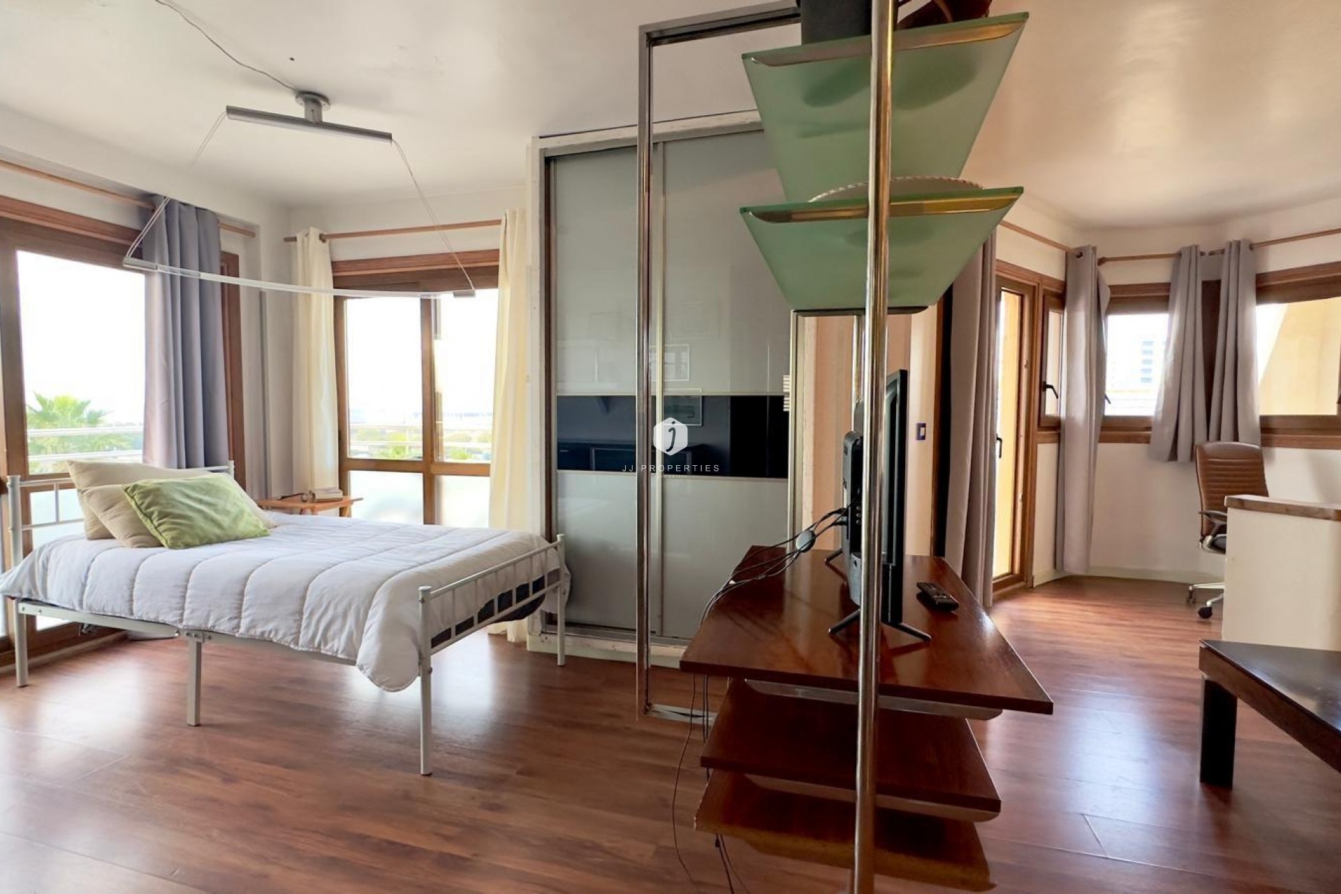 Segunda mano - Apartamento / piso -
Torrevieja - La veleta