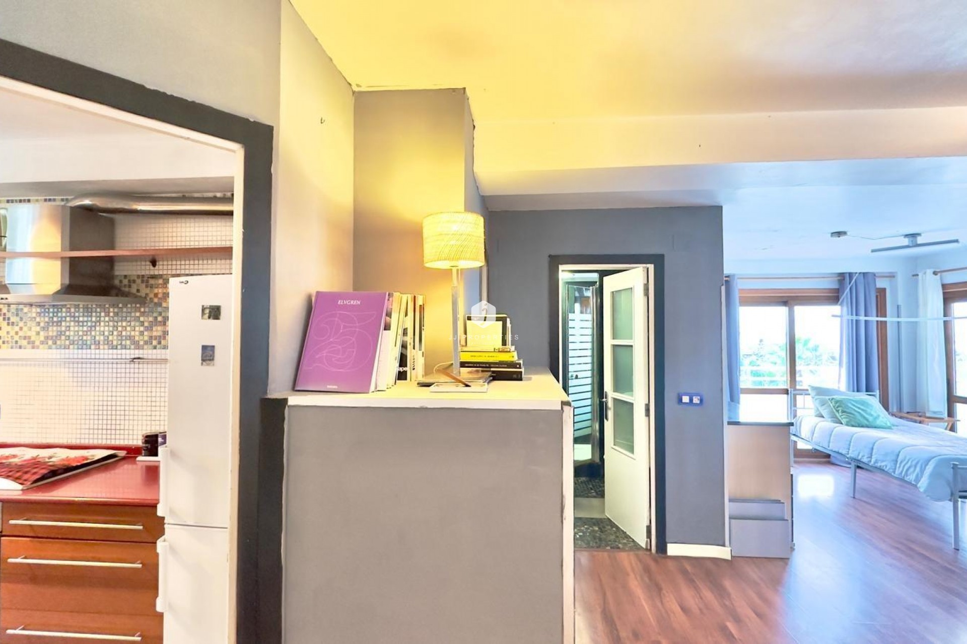 Segunda mano - Apartamento / piso -
Torrevieja - La veleta