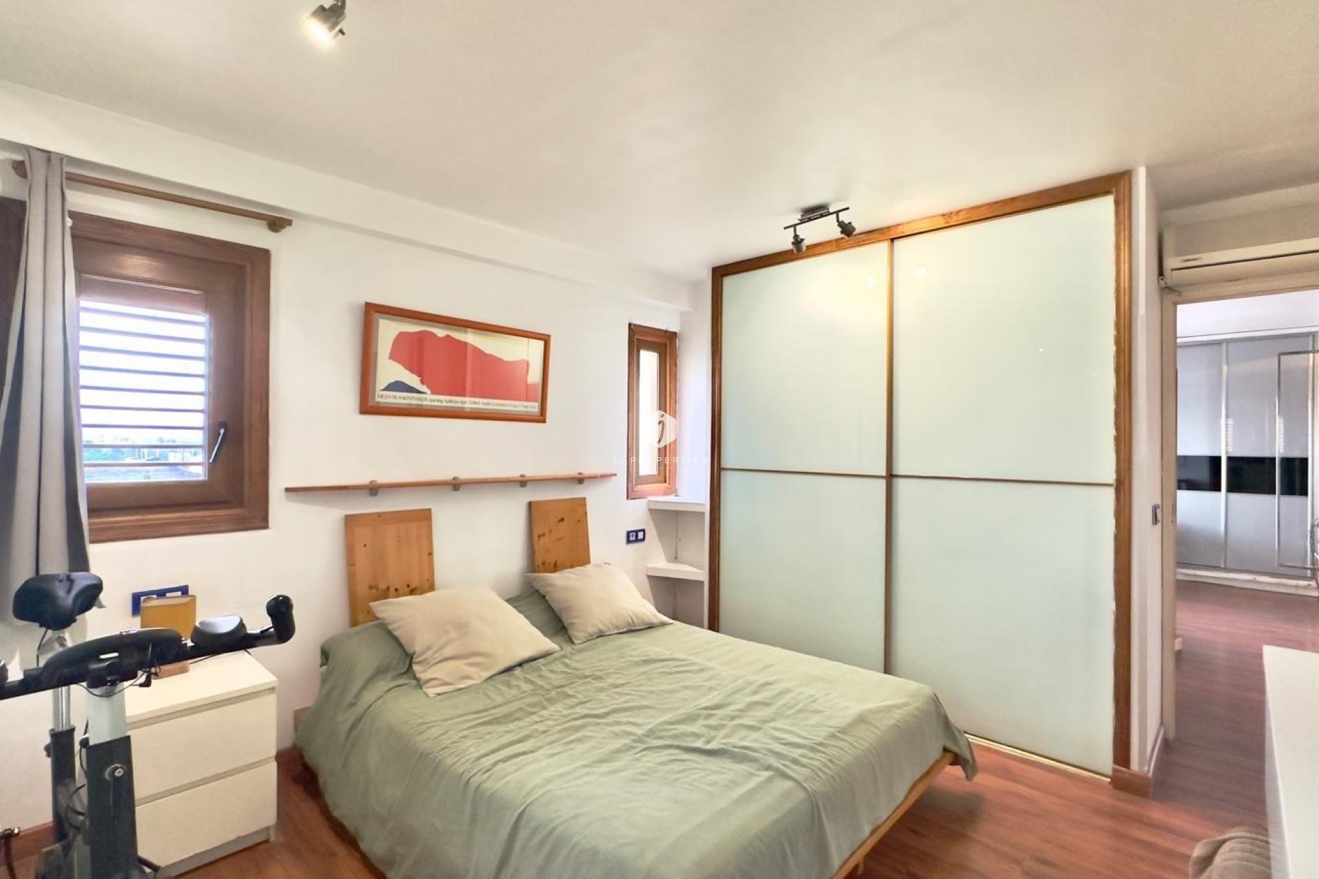 Segunda mano - Apartamento / piso -
Torrevieja - La veleta