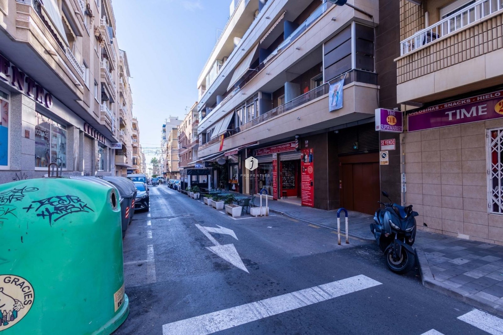 Segunda mano - Apartamento / piso -
Torrevieja - Las calas