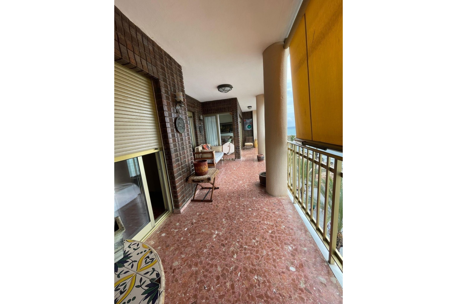 Segunda mano - Apartamento / piso -
Torrevieja - Las Piscinas Naturales