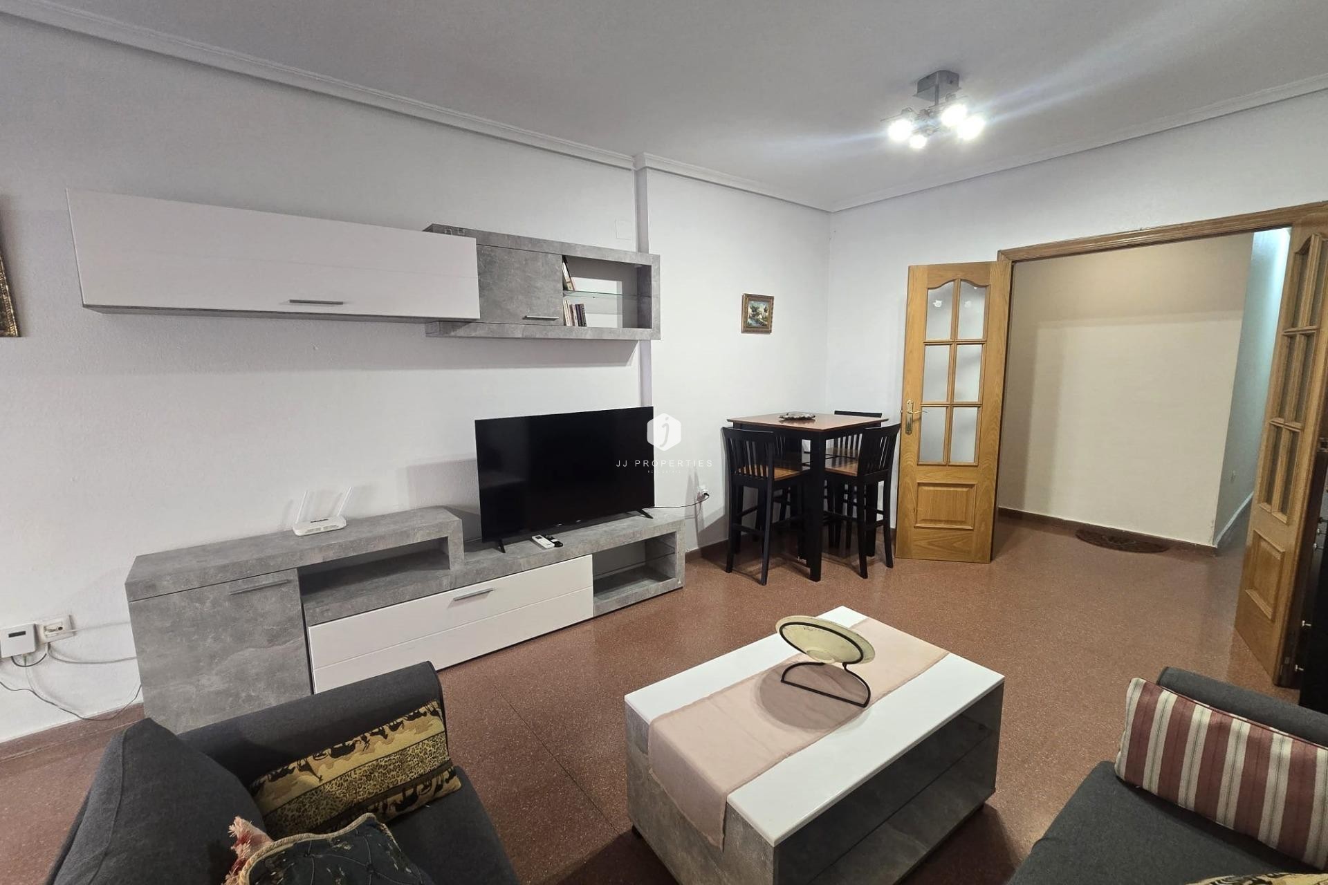 Segunda mano - Apartamento / piso -
Torrevieja - Las Piscinas Naturales