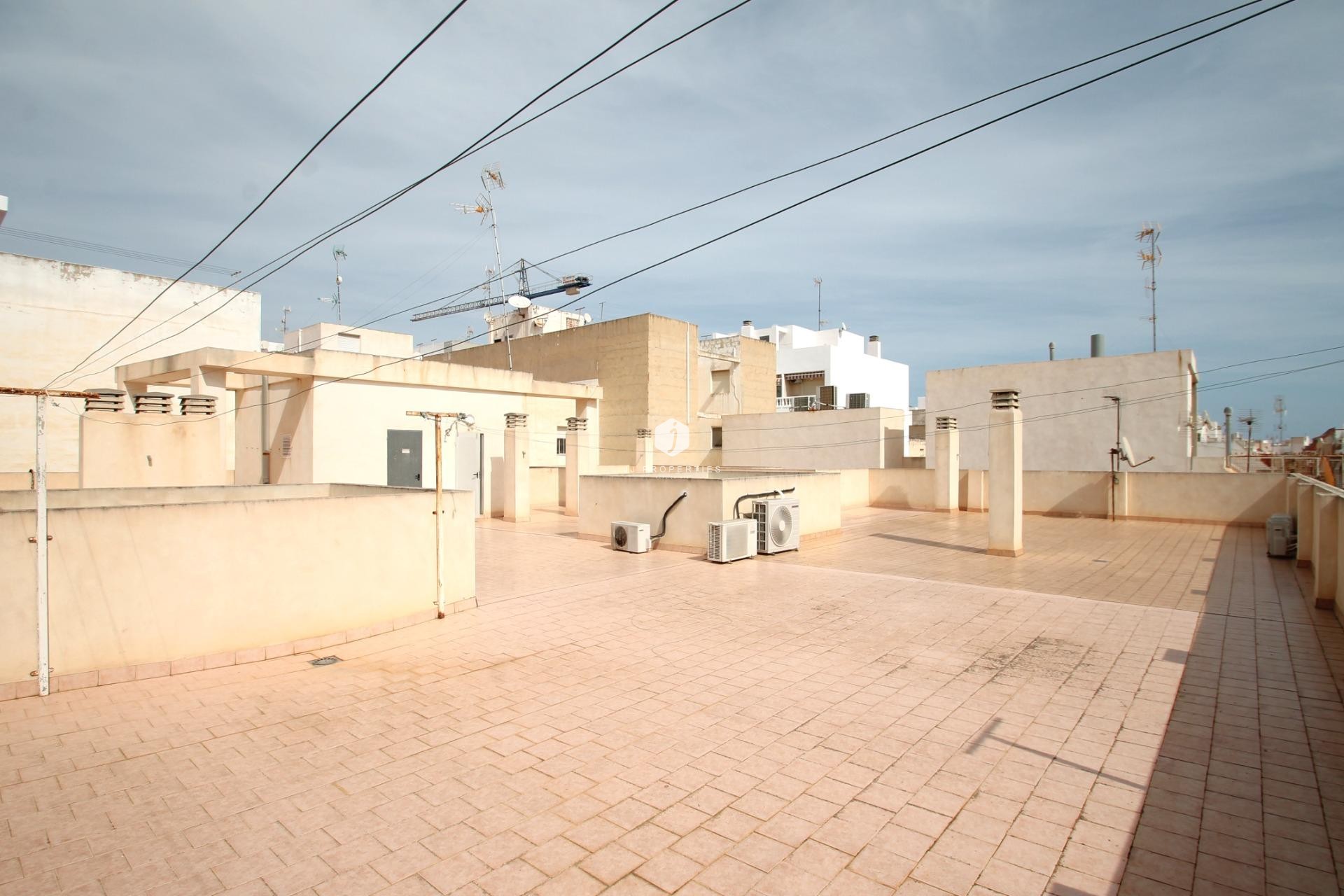 Segunda mano - Apartamento / piso -
Torrevieja - Las Piscinas Naturales