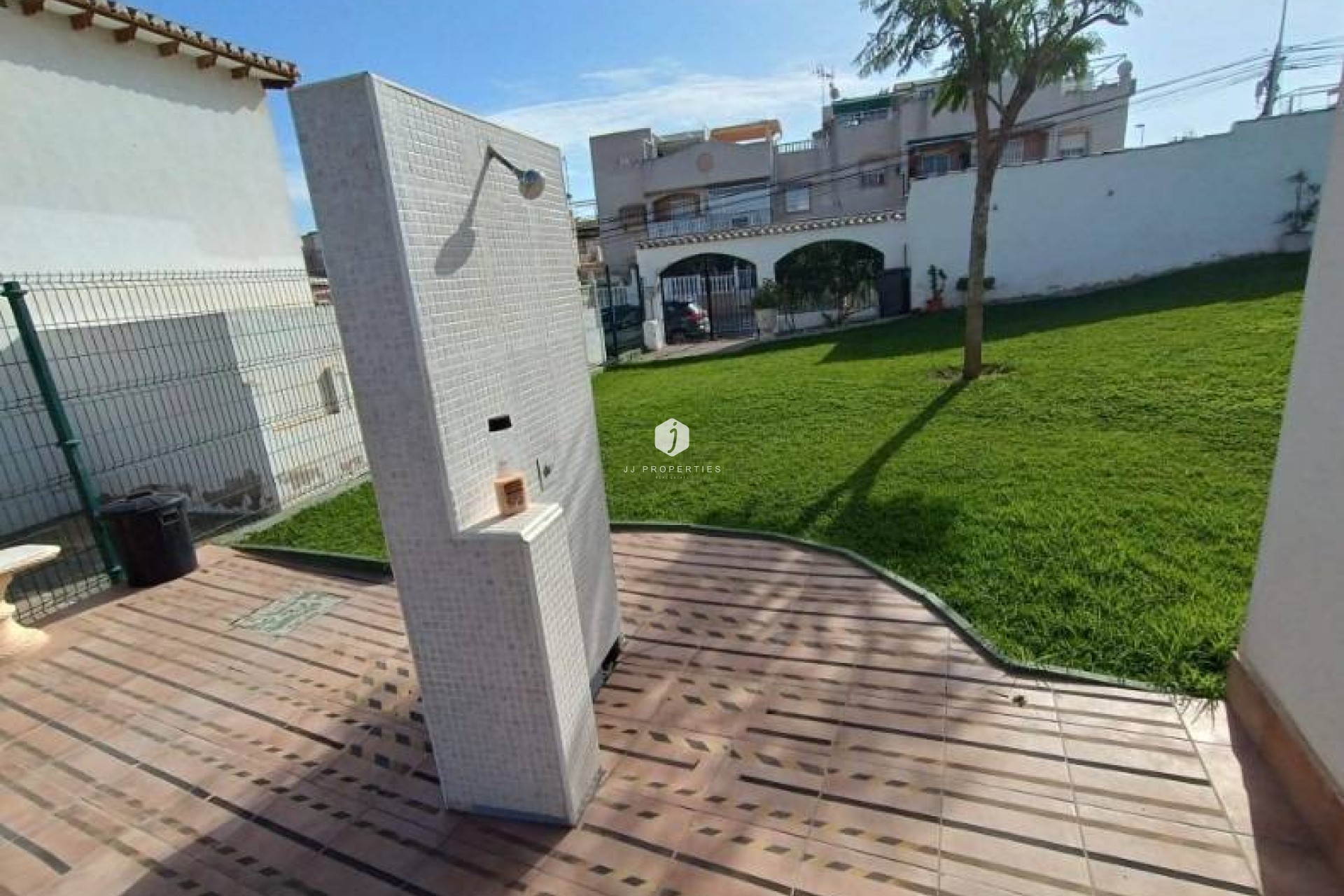 Segunda mano - Apartamento / piso -
Torrevieja - Los Balcones