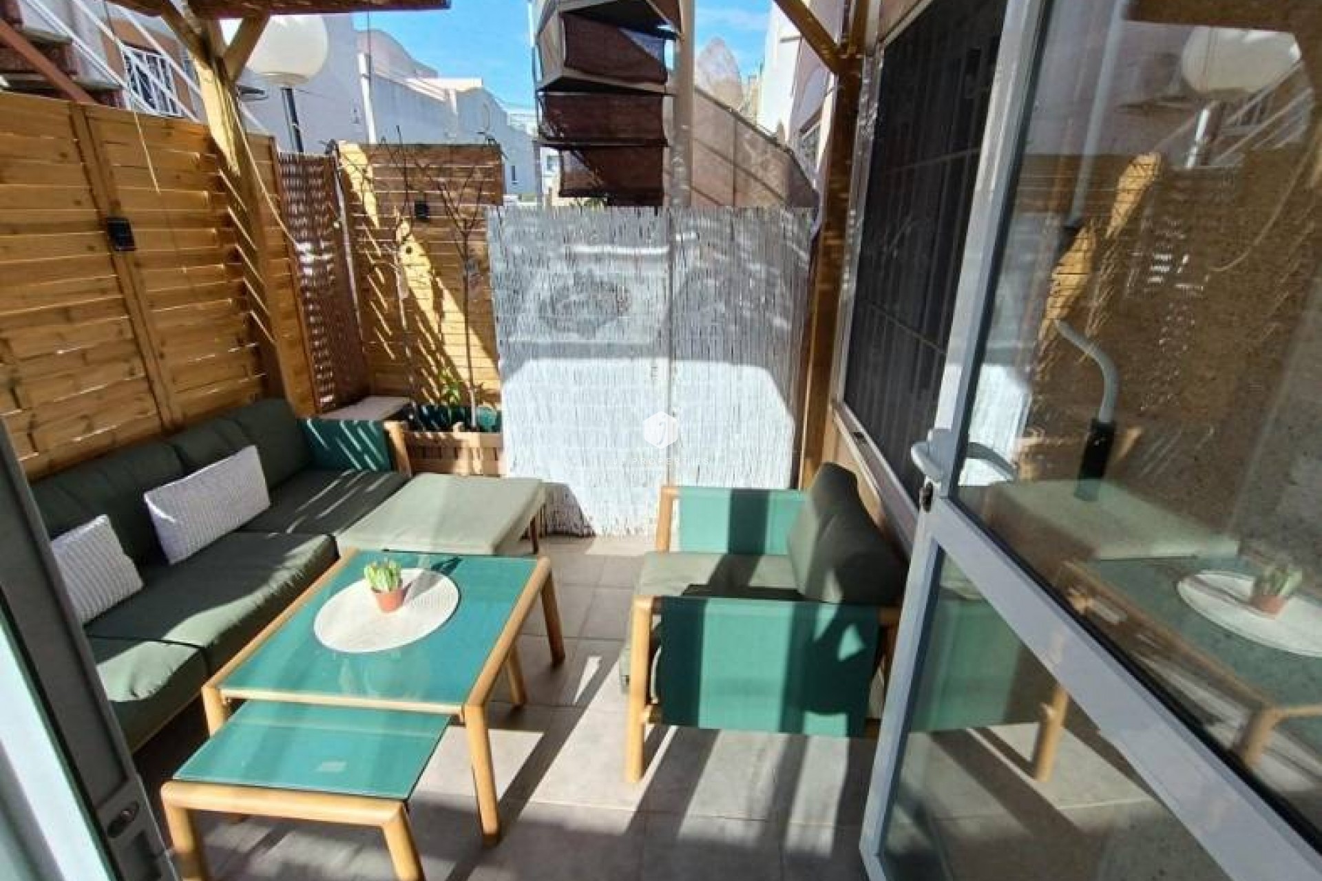 Segunda mano - Apartamento / piso -
Torrevieja - Los Balcones