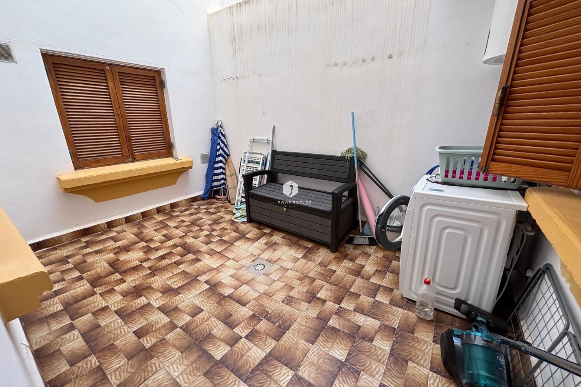 Segunda mano - Apartamento / piso -
Torrevieja - Los Frutales