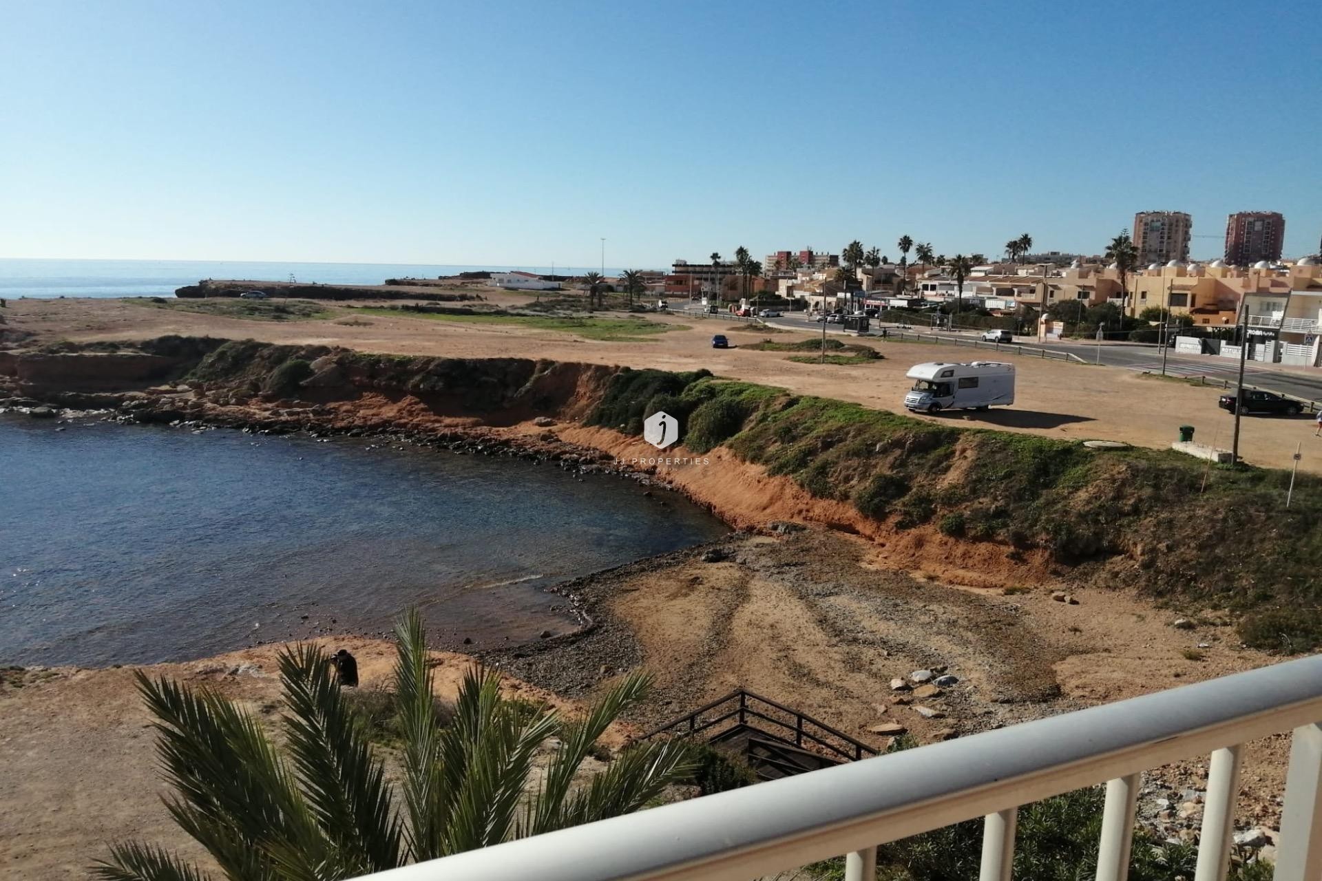 Segunda mano - Apartamento / piso -
Torrevieja - Los Frutales