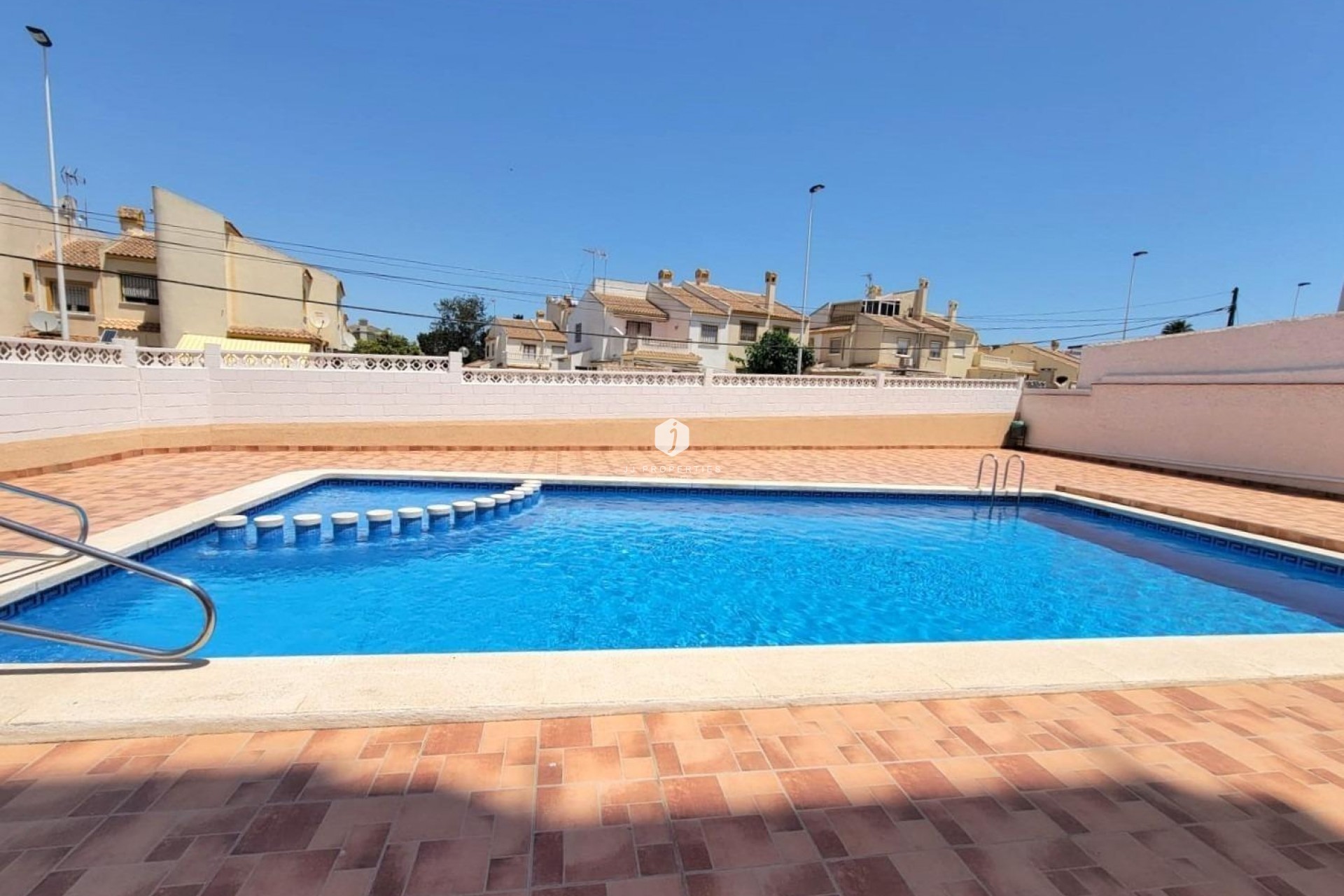 Segunda mano - Apartamento / piso -
Torrevieja - Nueva Torrevieja